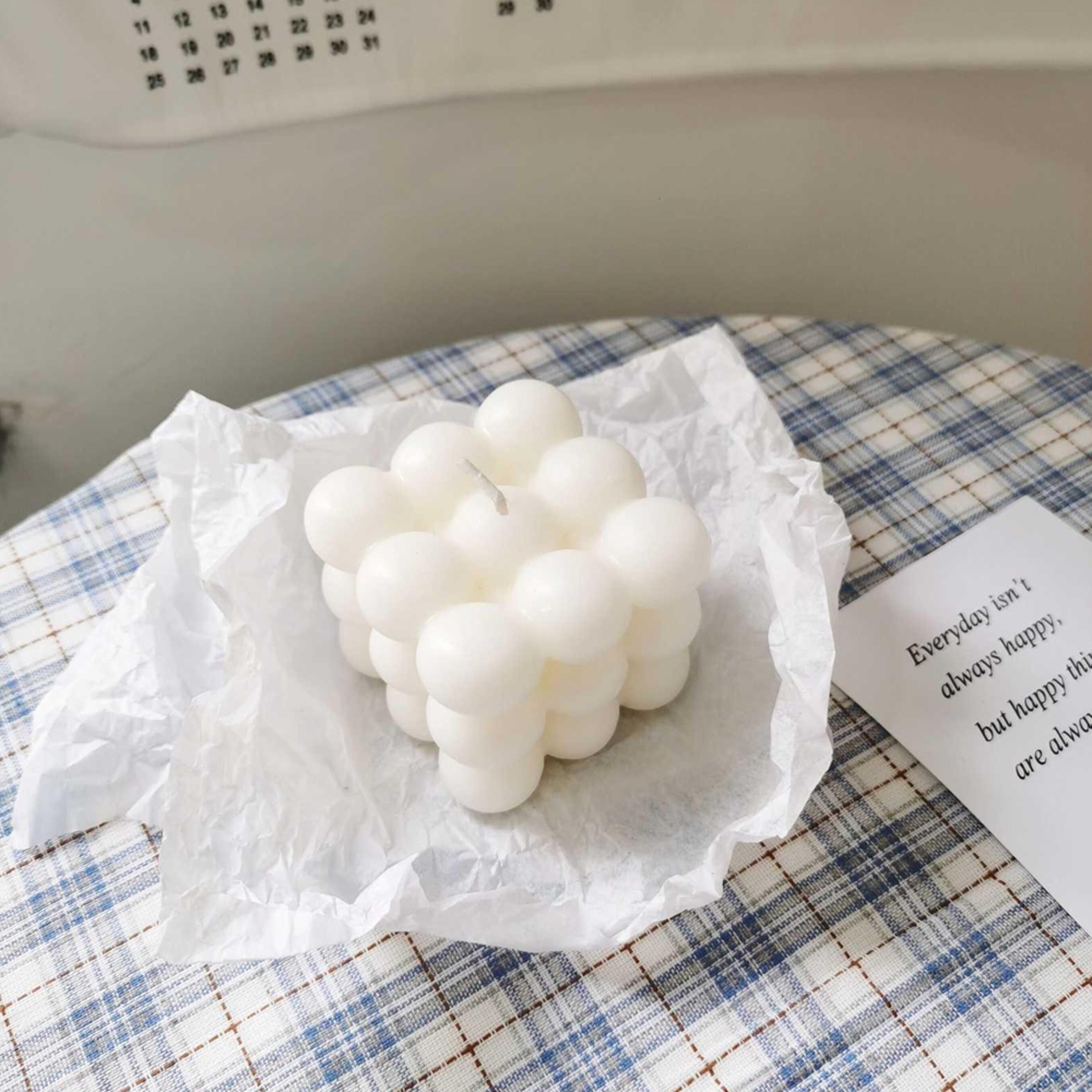 Scented Cube Bubble Candle For Destressing 2