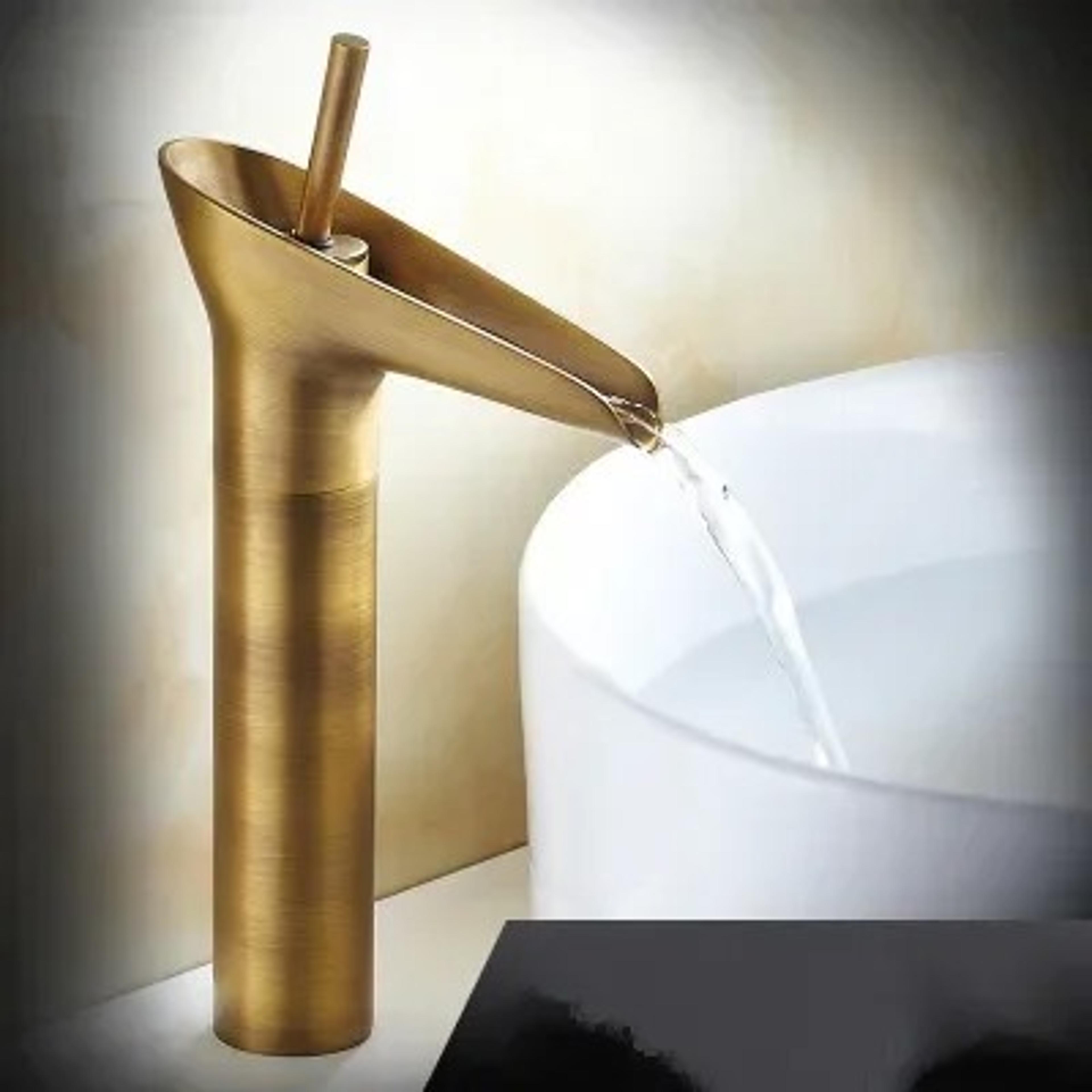 Luxury Oriental Waterfall Faucet vintage gold finish