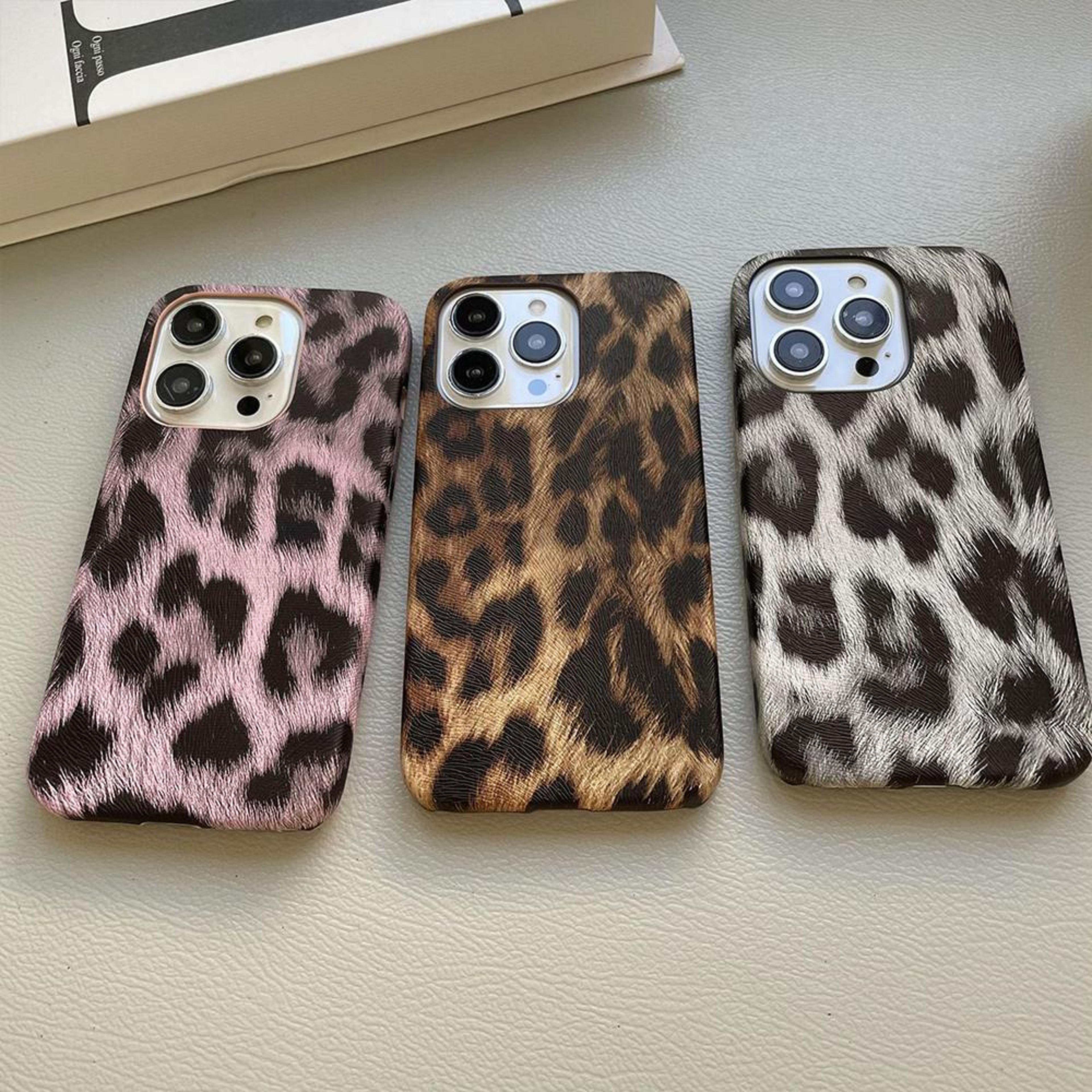 Leopard Print IPhone 18 Pro Max Case With LeatherTextured PU Protection 3