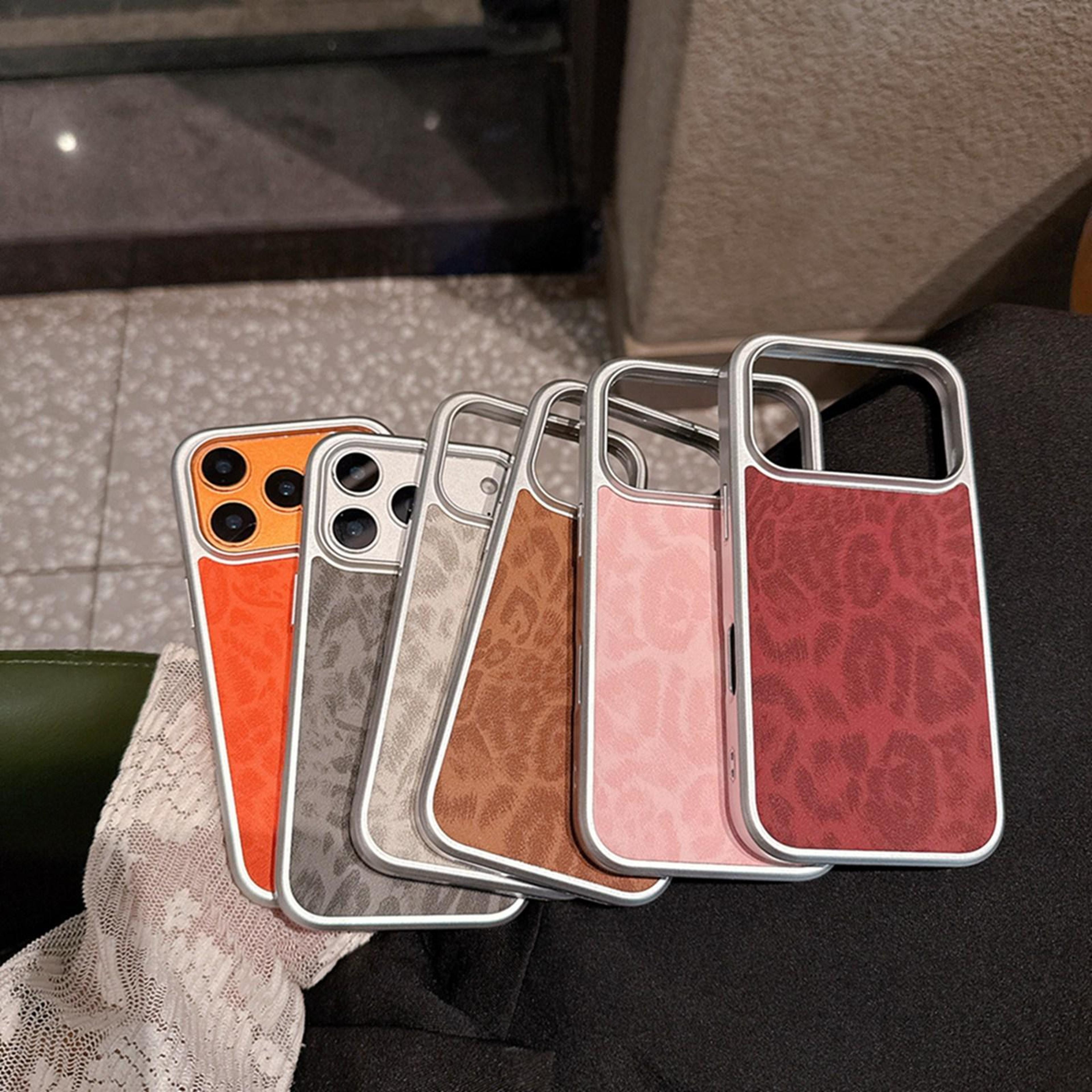 Leopard Print Electroplated Large Window Case For IPhone 18 Pro Max 2