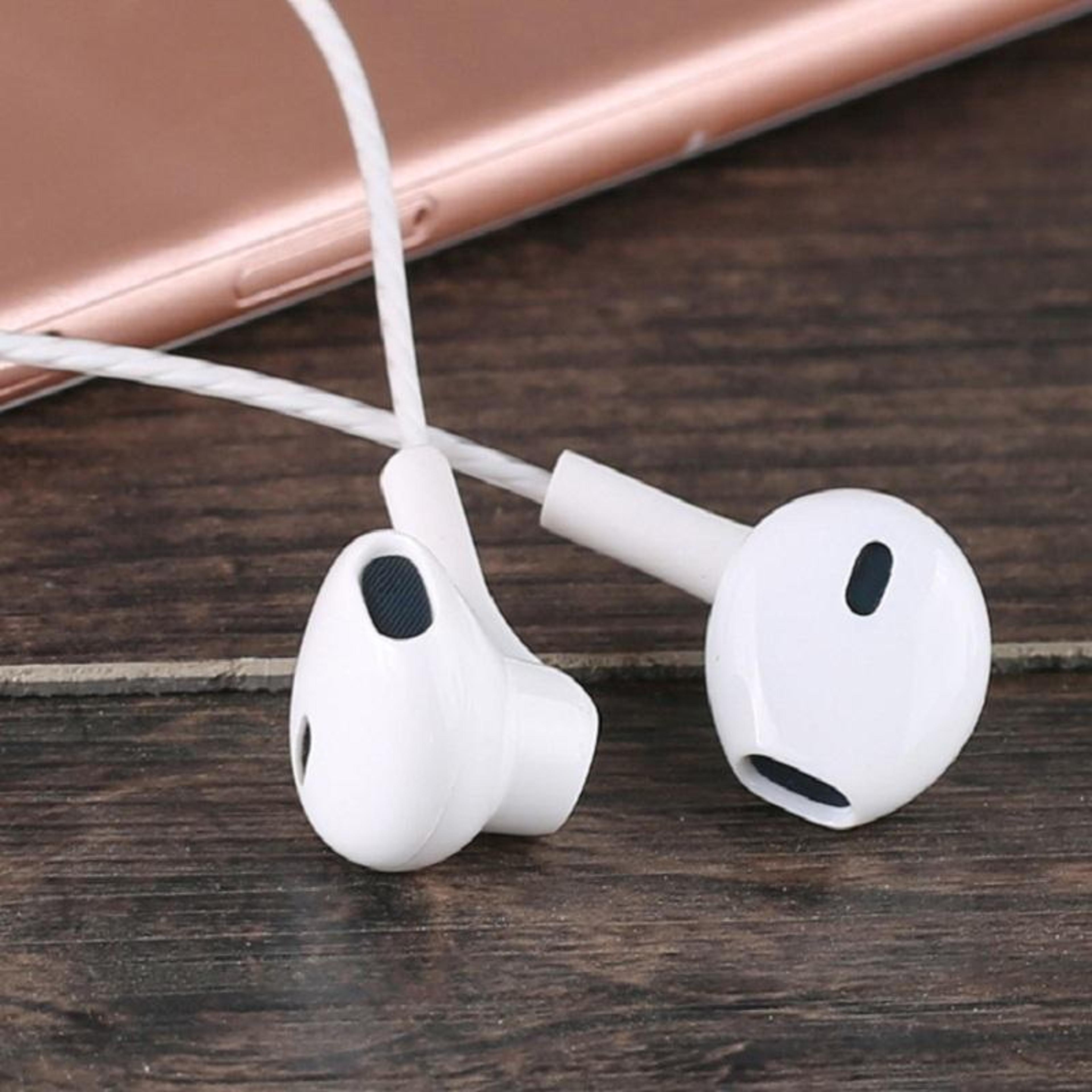 Stereo Wire Controlled Earphone With Built In Microphone And 39 Foot Cable 8