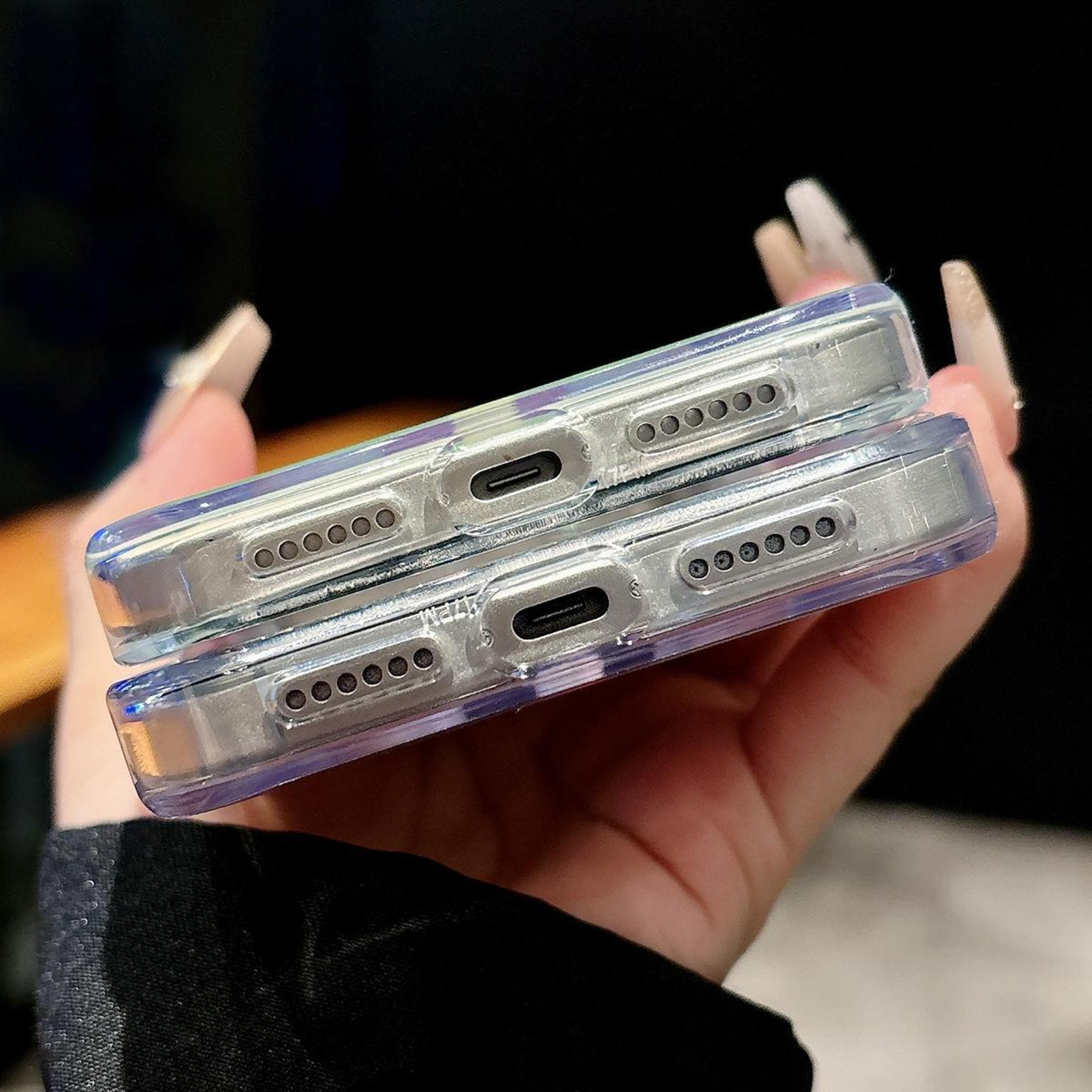 IPhone 18 Pro Max Gradient Transparent PC MagSafe Phone Case 3