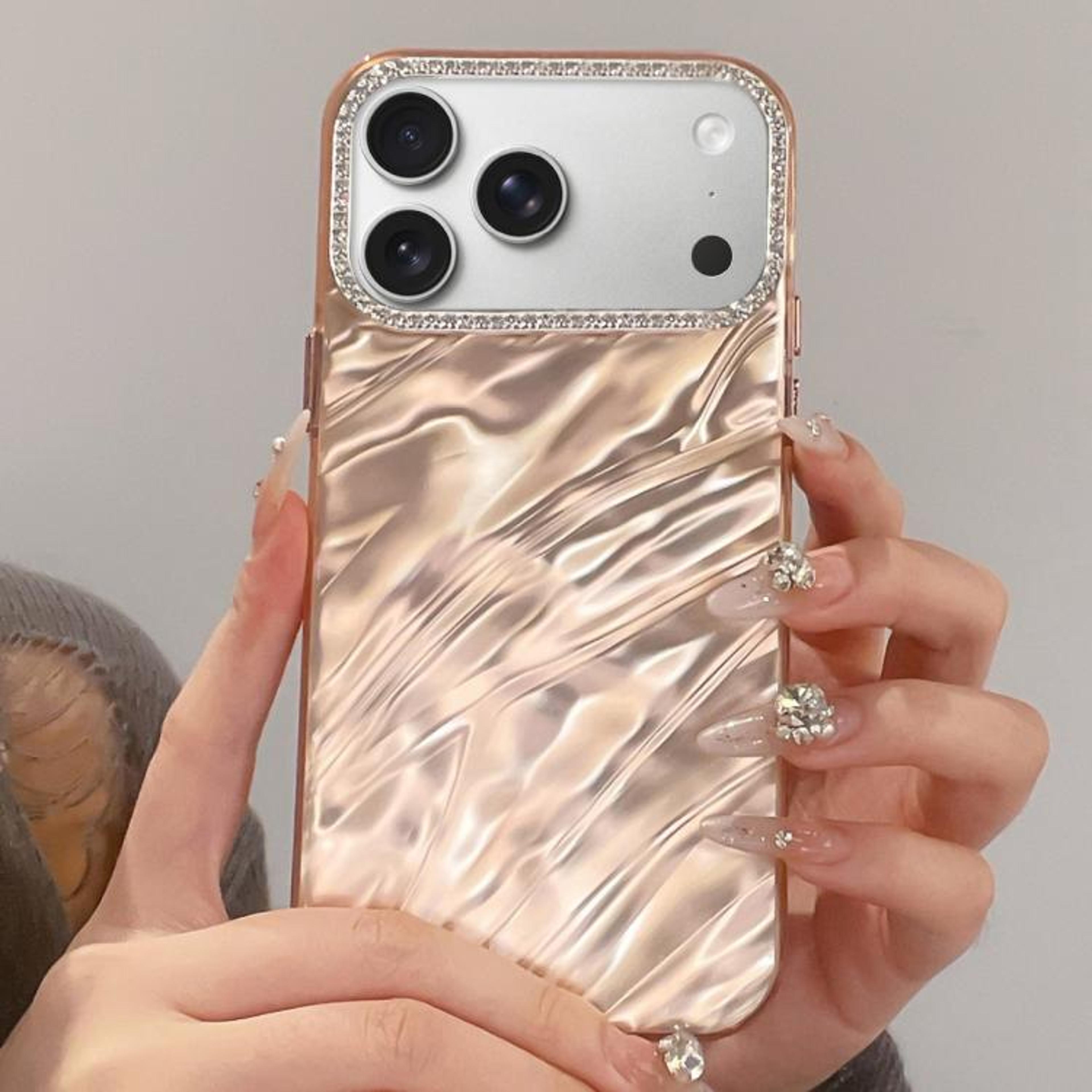 Rhinestone IPhone 18 Pro Max Case With Wavy Acrylic Back 8