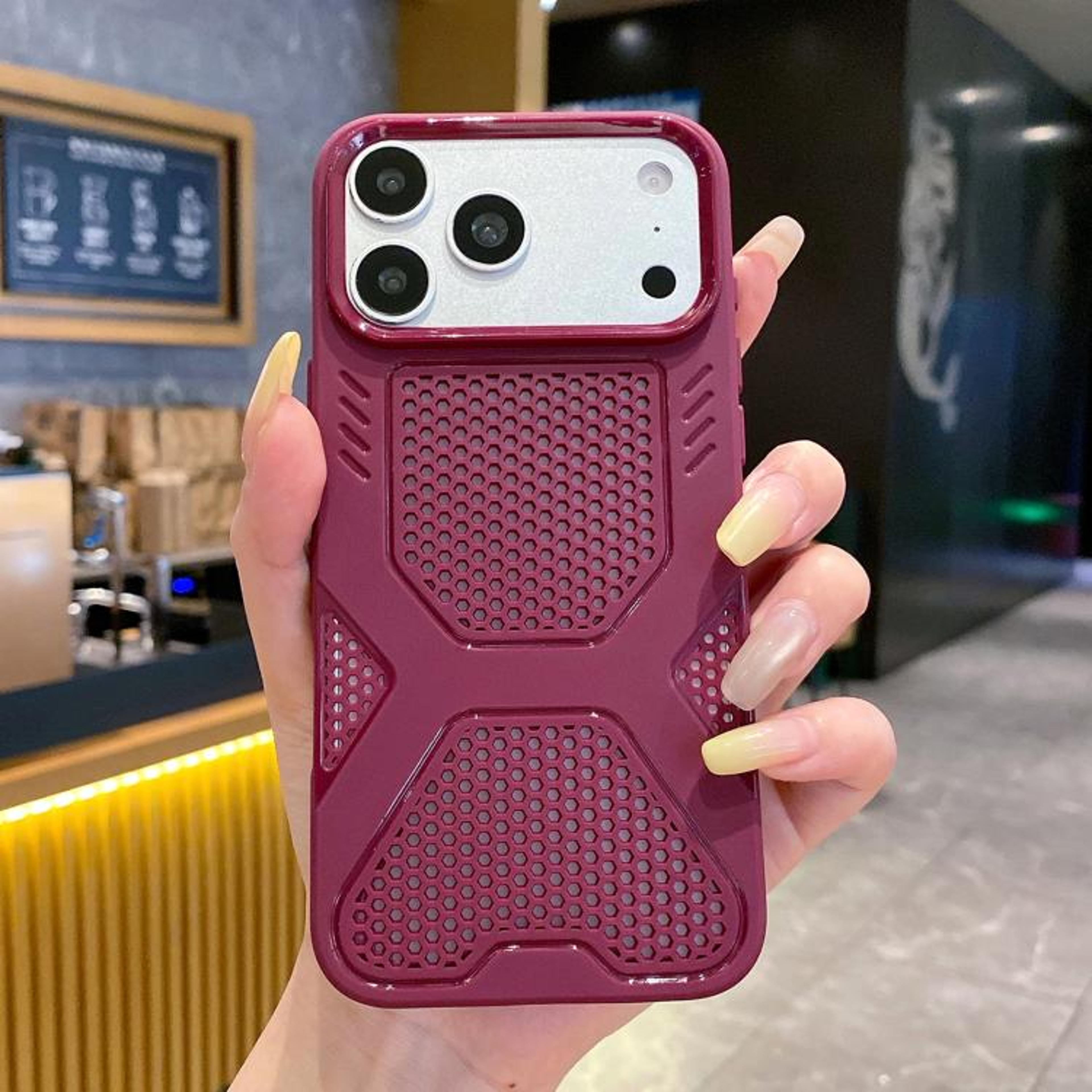 HeatDissipation TPU Phone Case For 18 Pro With Raised Screen And Camera Edges 9