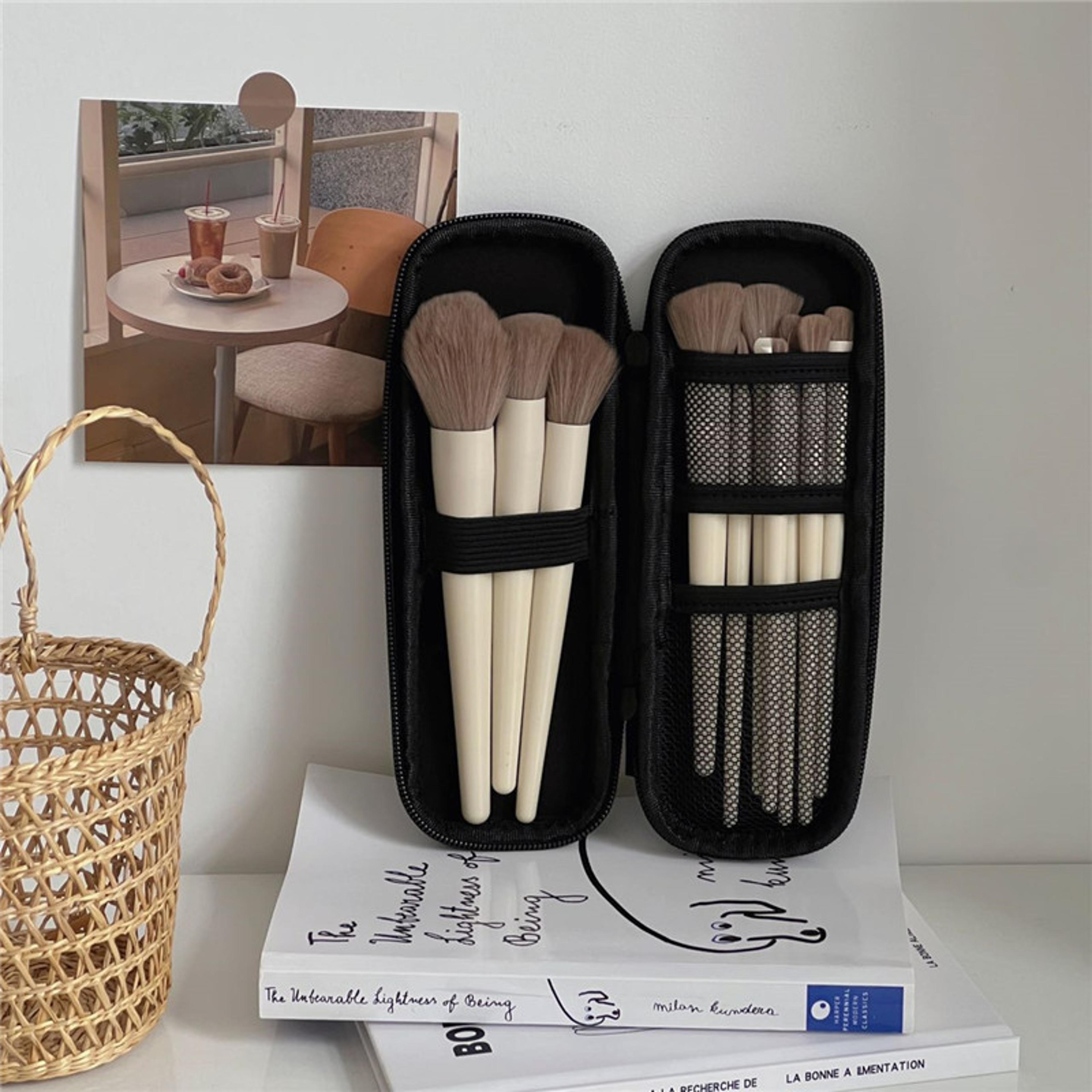 Portable Travel Brush Holder Makeup Case Black Cosmetic Bag Waterproof Double Zipper Women Storage  4