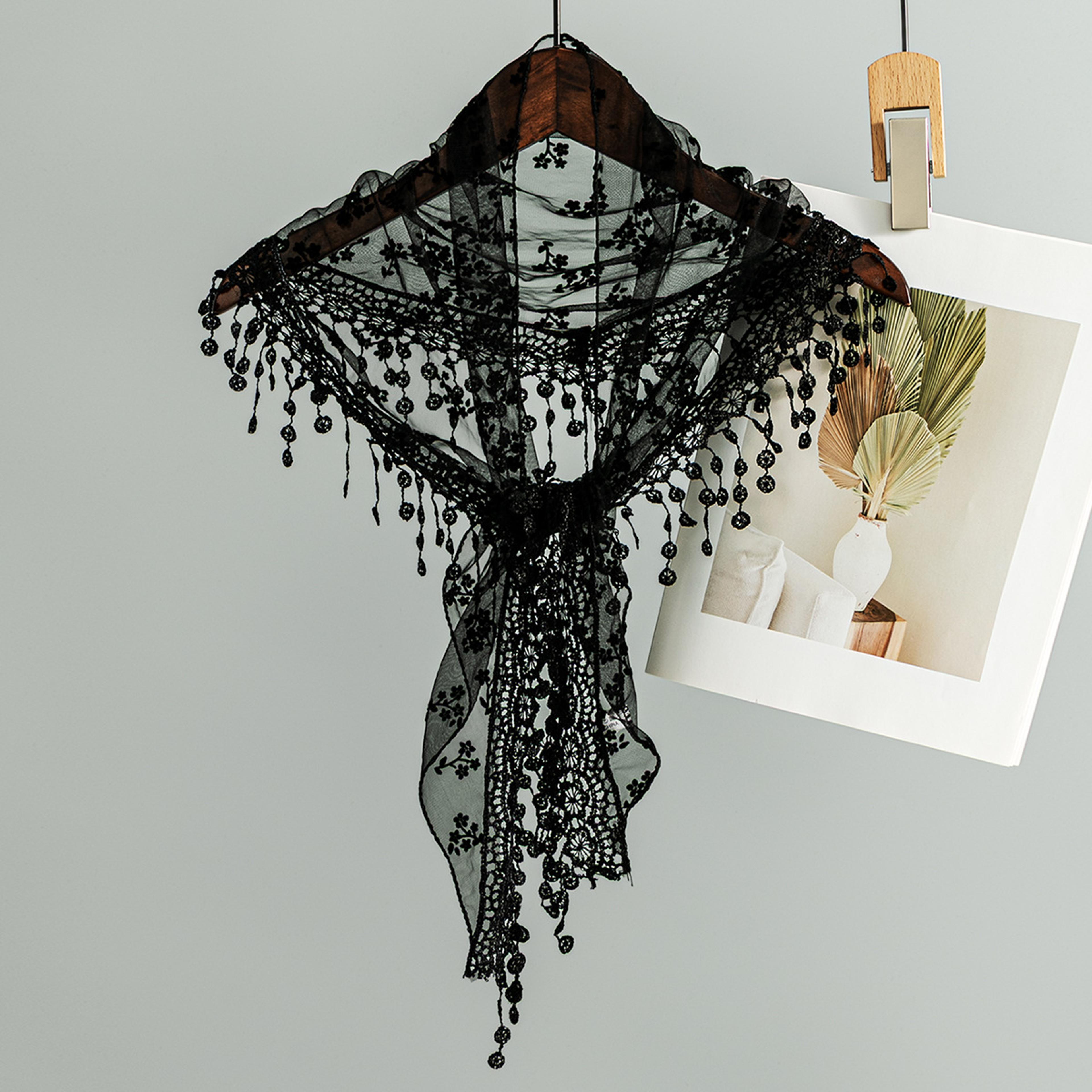 Bohemian Lace Triangle Headscarf Vintage French Mesh Hair Accessory 4