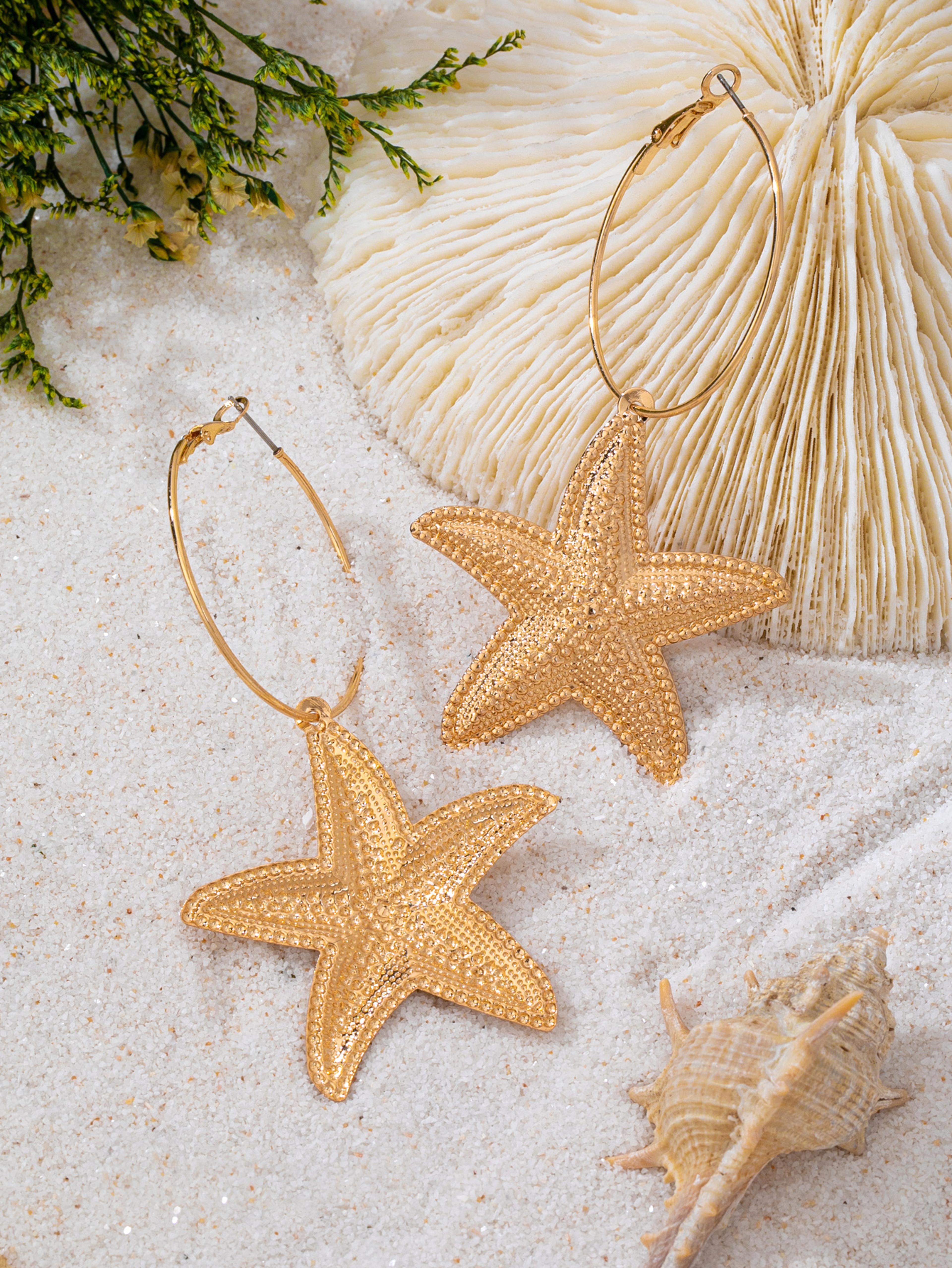 Textured Gold Starfish Hoop Dangle Earrings Bohemian Summer Vacation Jewelry 3