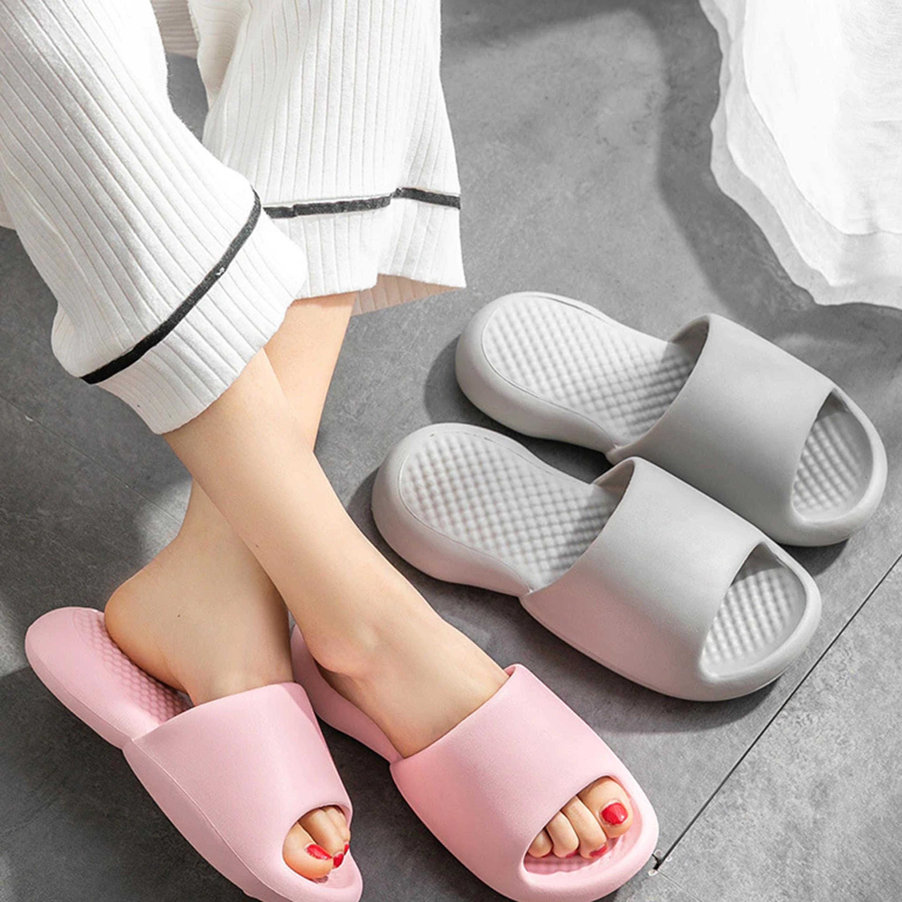 nonslipwearresistentthicksoledsupersoftslippers3.png