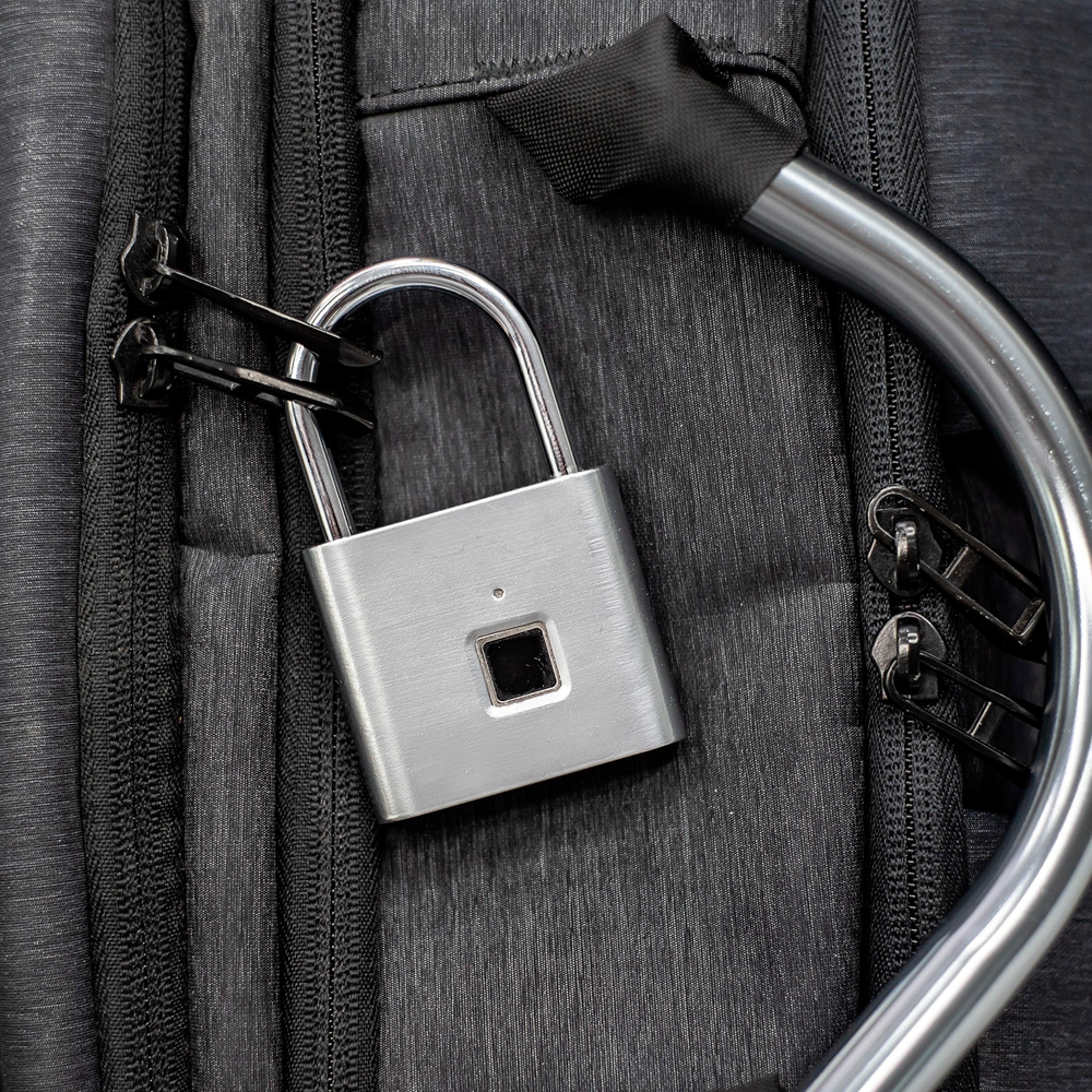 smartfingerprintpadlock1.png
