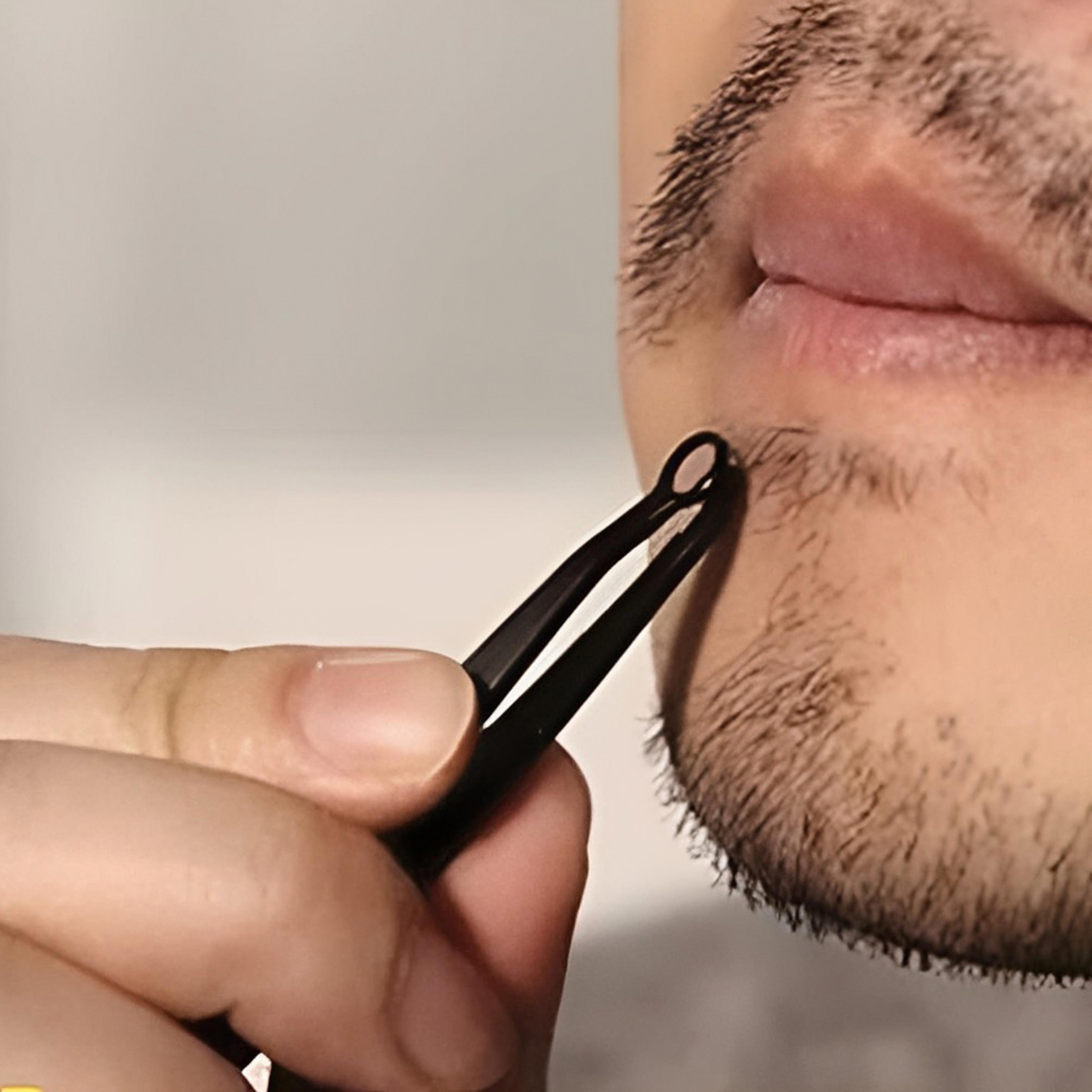 multifunctionroundtippednosehairtrimmingtweezers3.png