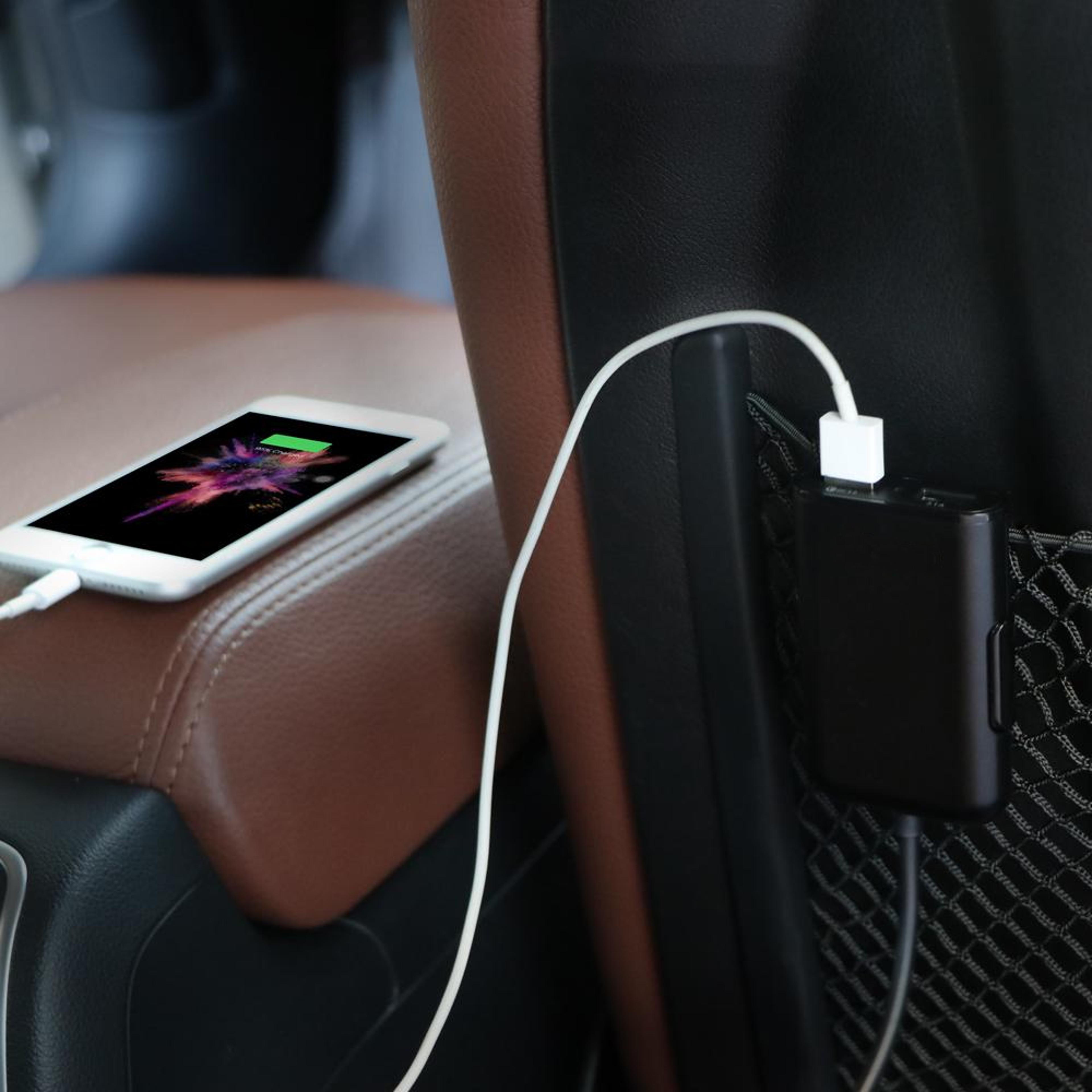 four ports car fast charger