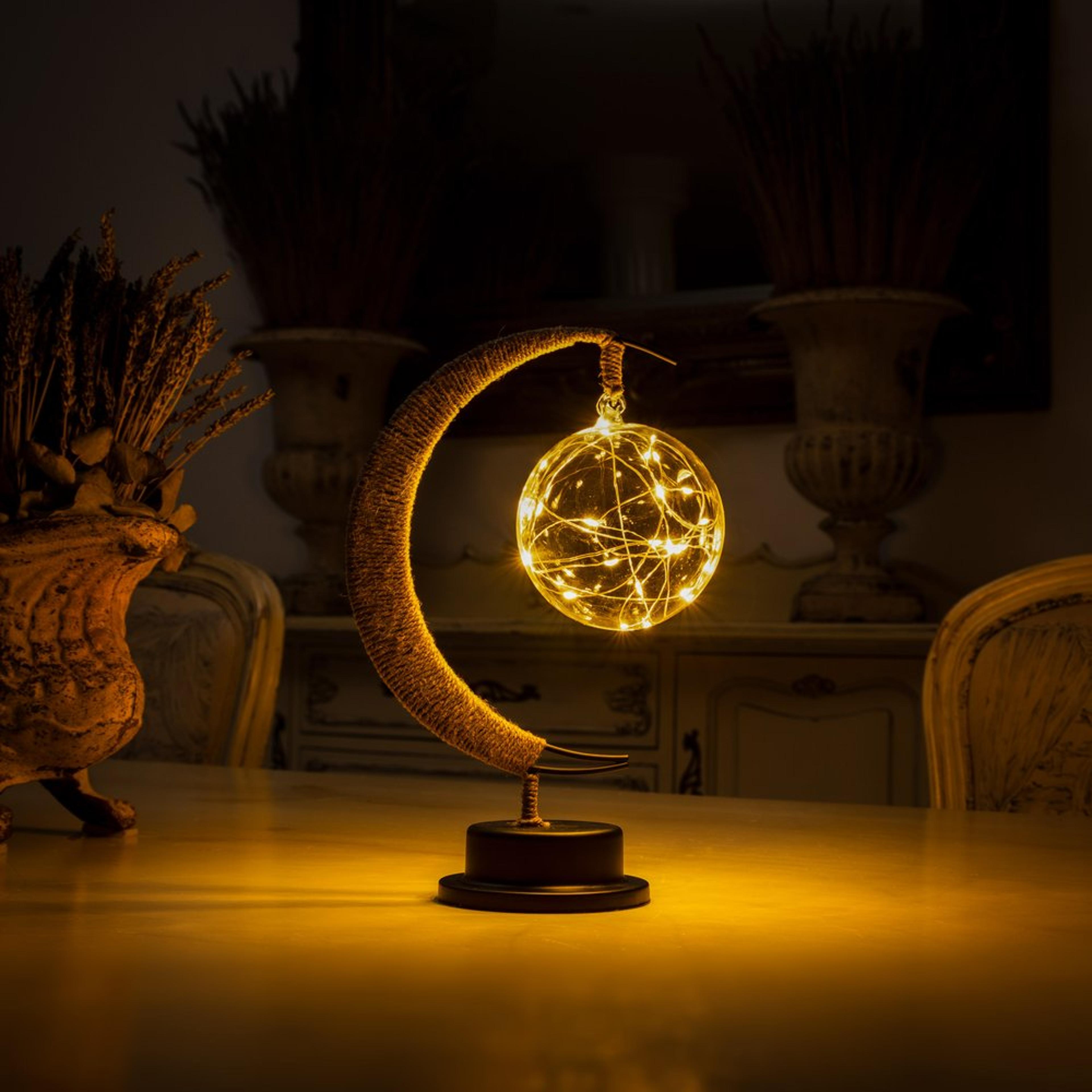 theenchantedlunarlamp2.png