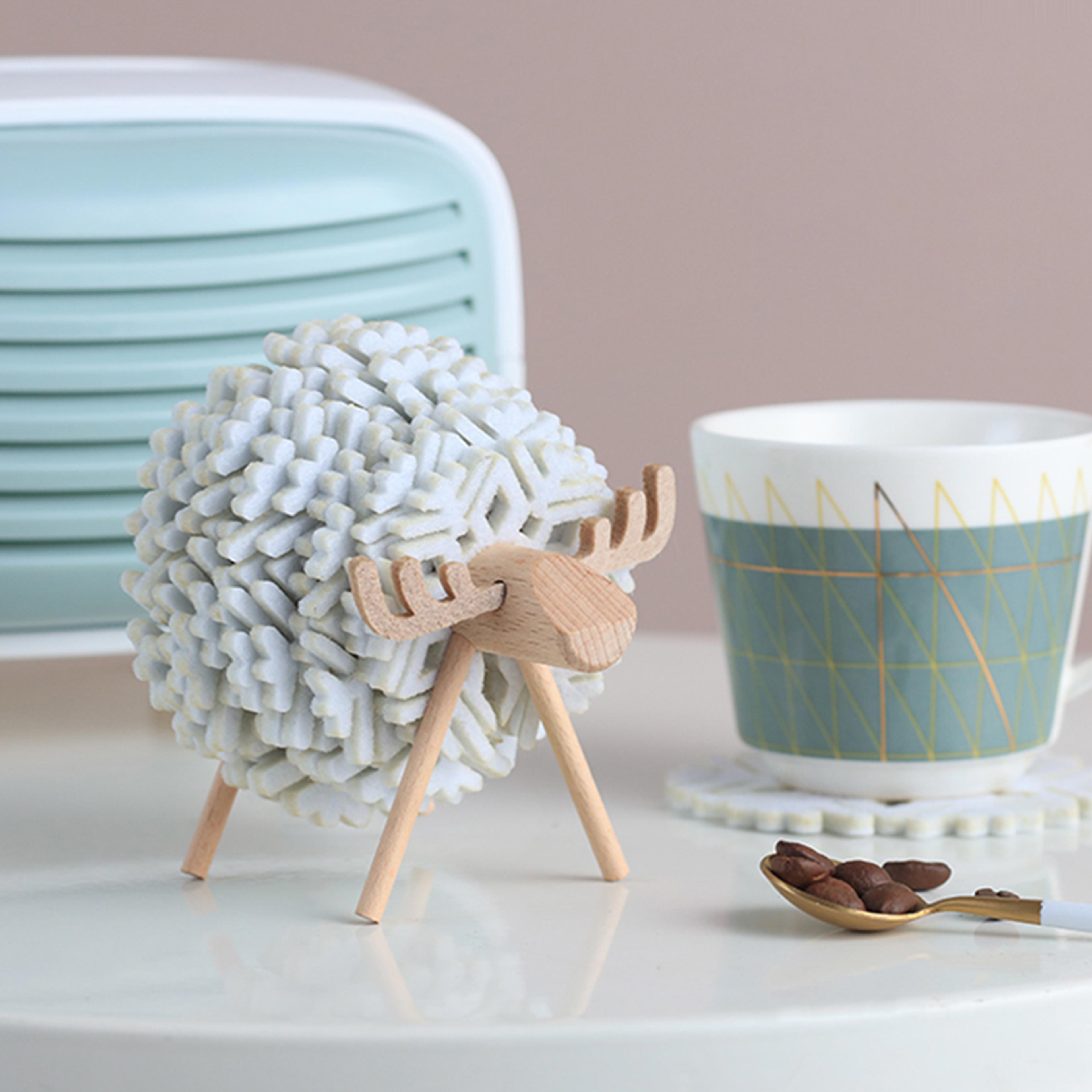 sheep shaped felt coasters