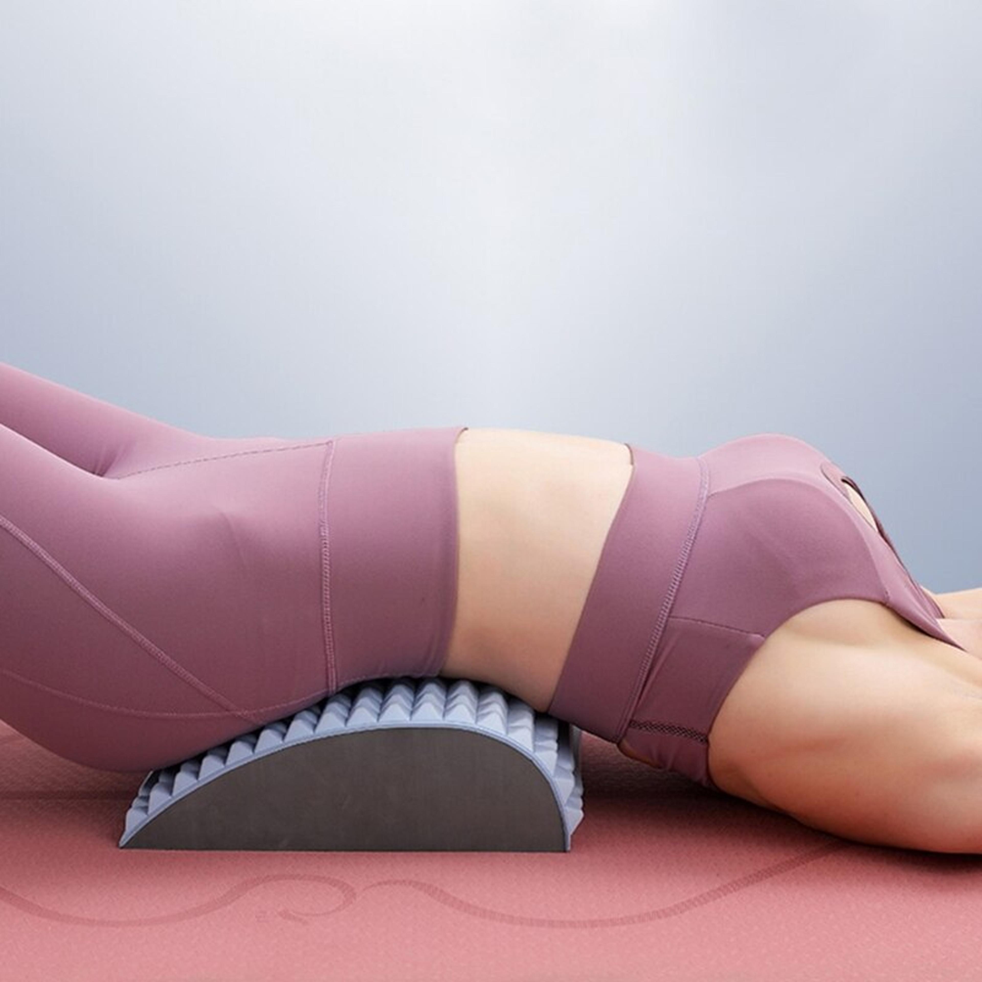 lowerbackpainrelieftreatmentstretcherforlumbarsupport1.png
