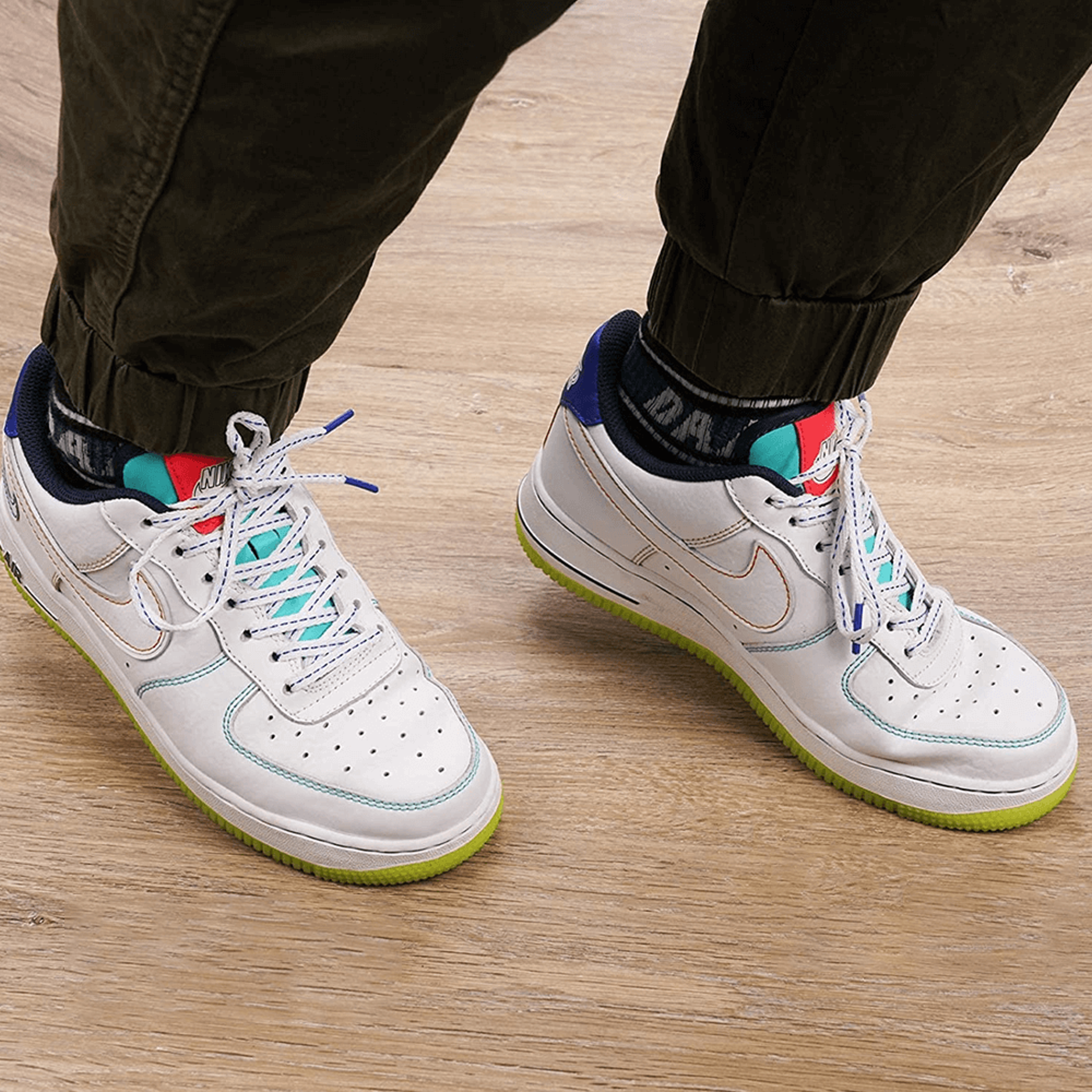 sneakercreaseprotector2.png