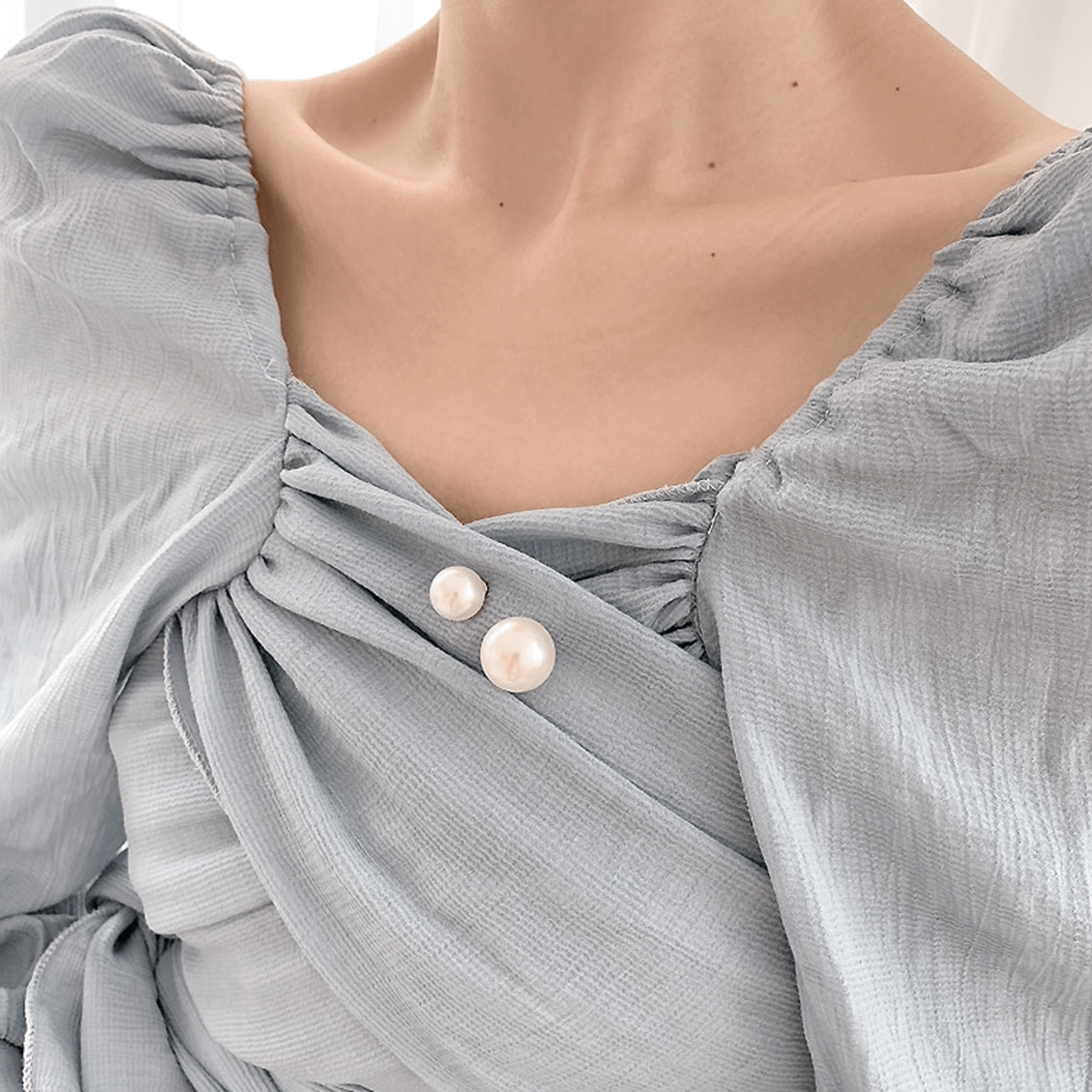 fashionpearlbroochwhite.png