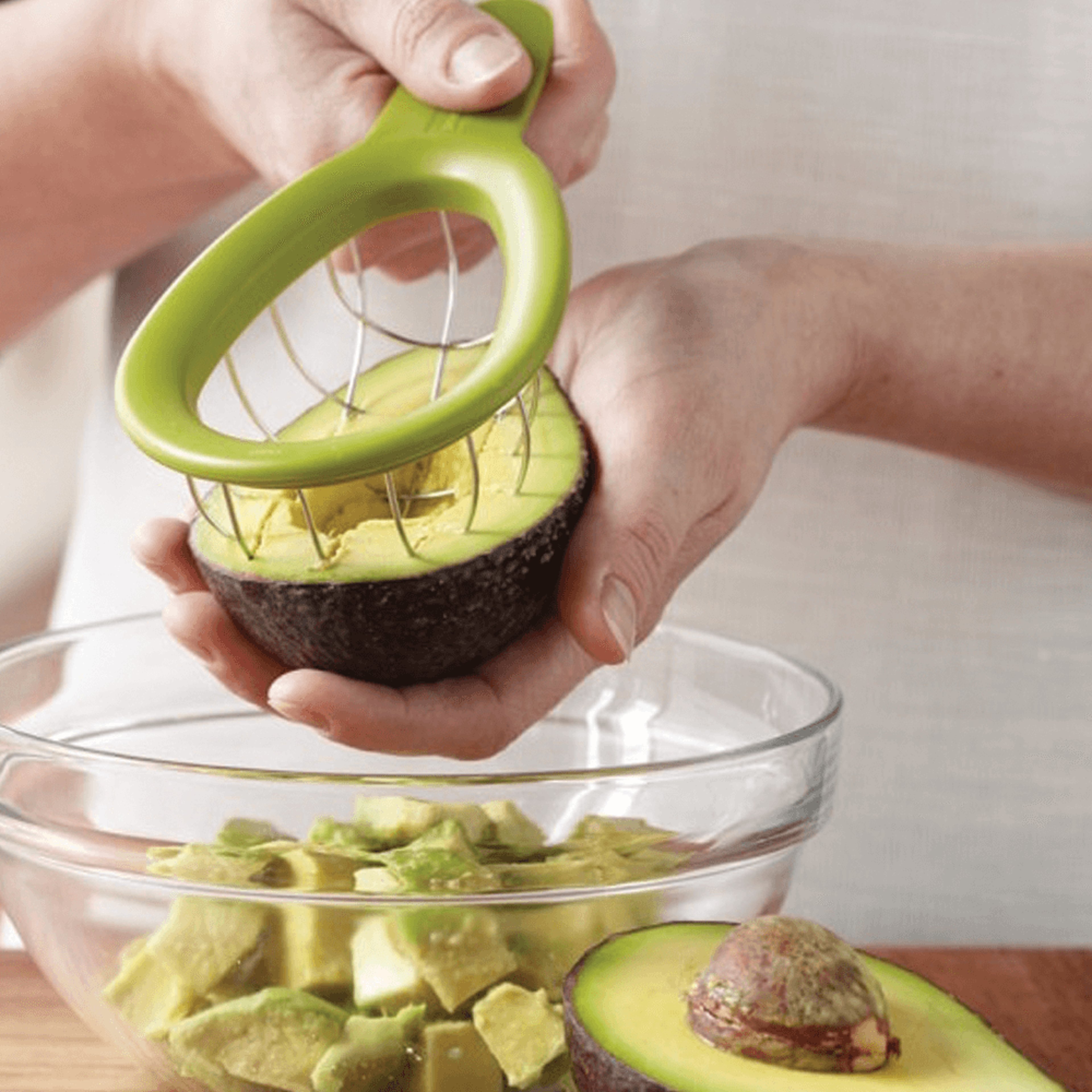 avocado cubes slicer