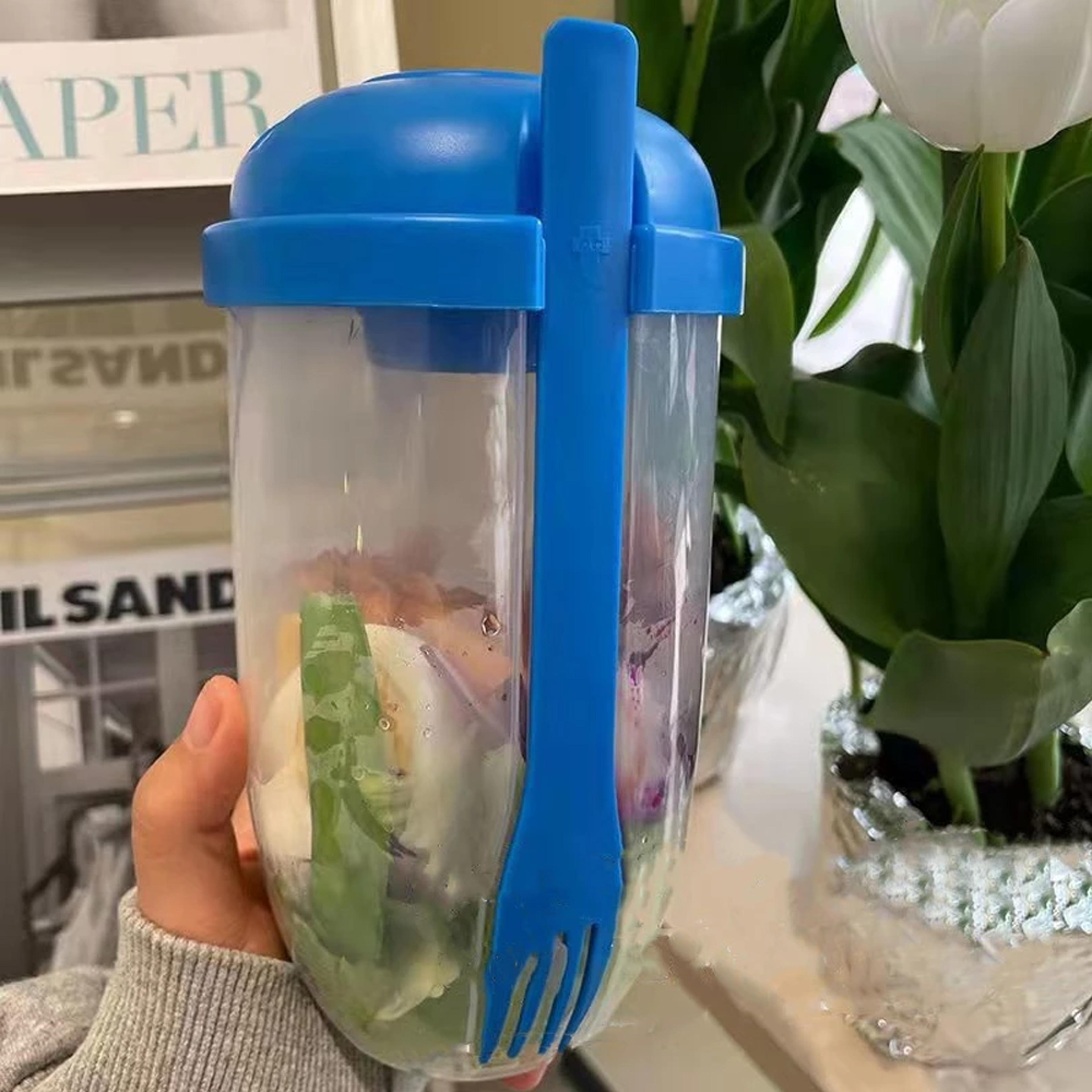 thesaladshakercupblue.png