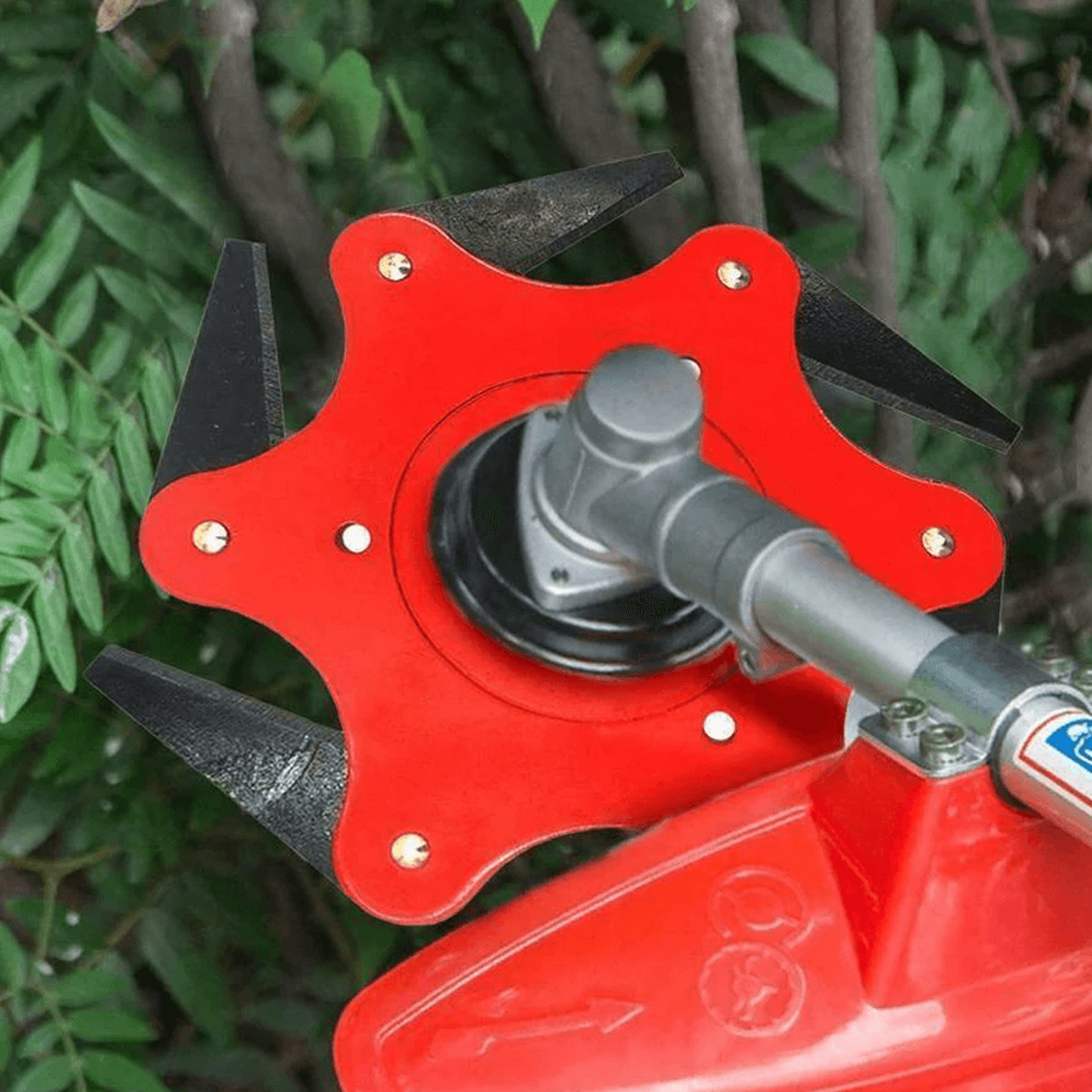 universal6steelrazorstrimmerhead2.png