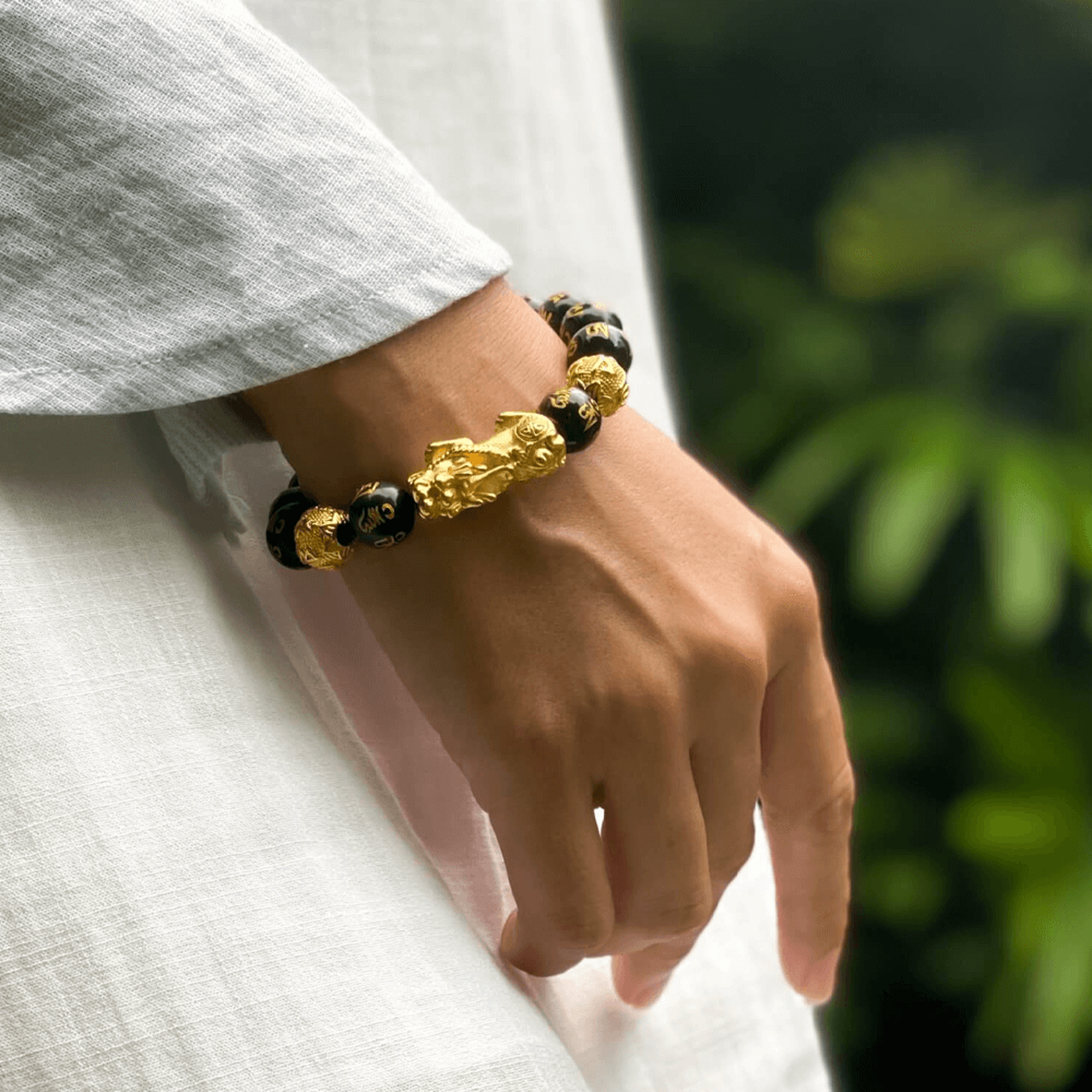 feng shui black obsidian bracelet