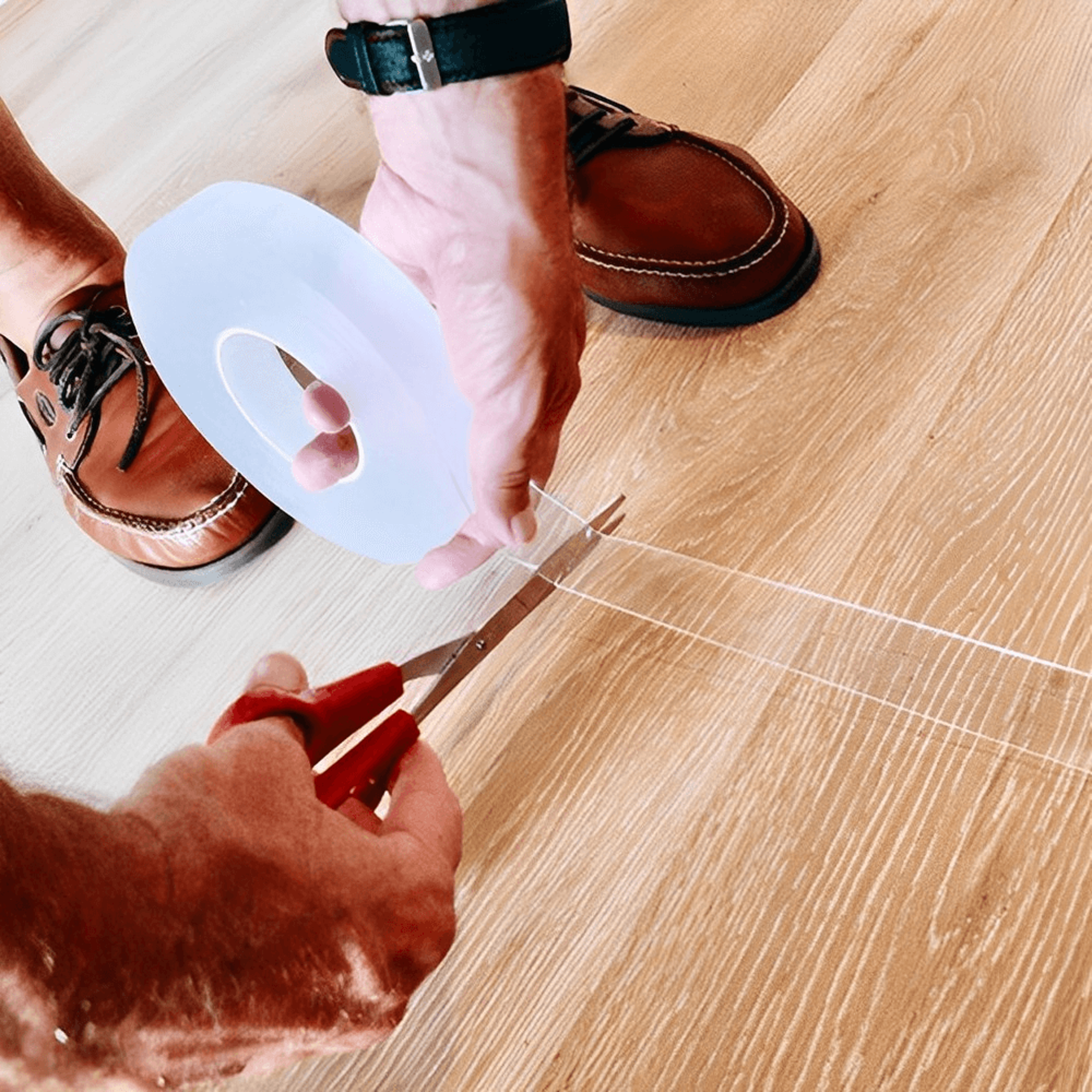 reusable double sided adhesive traceless tape