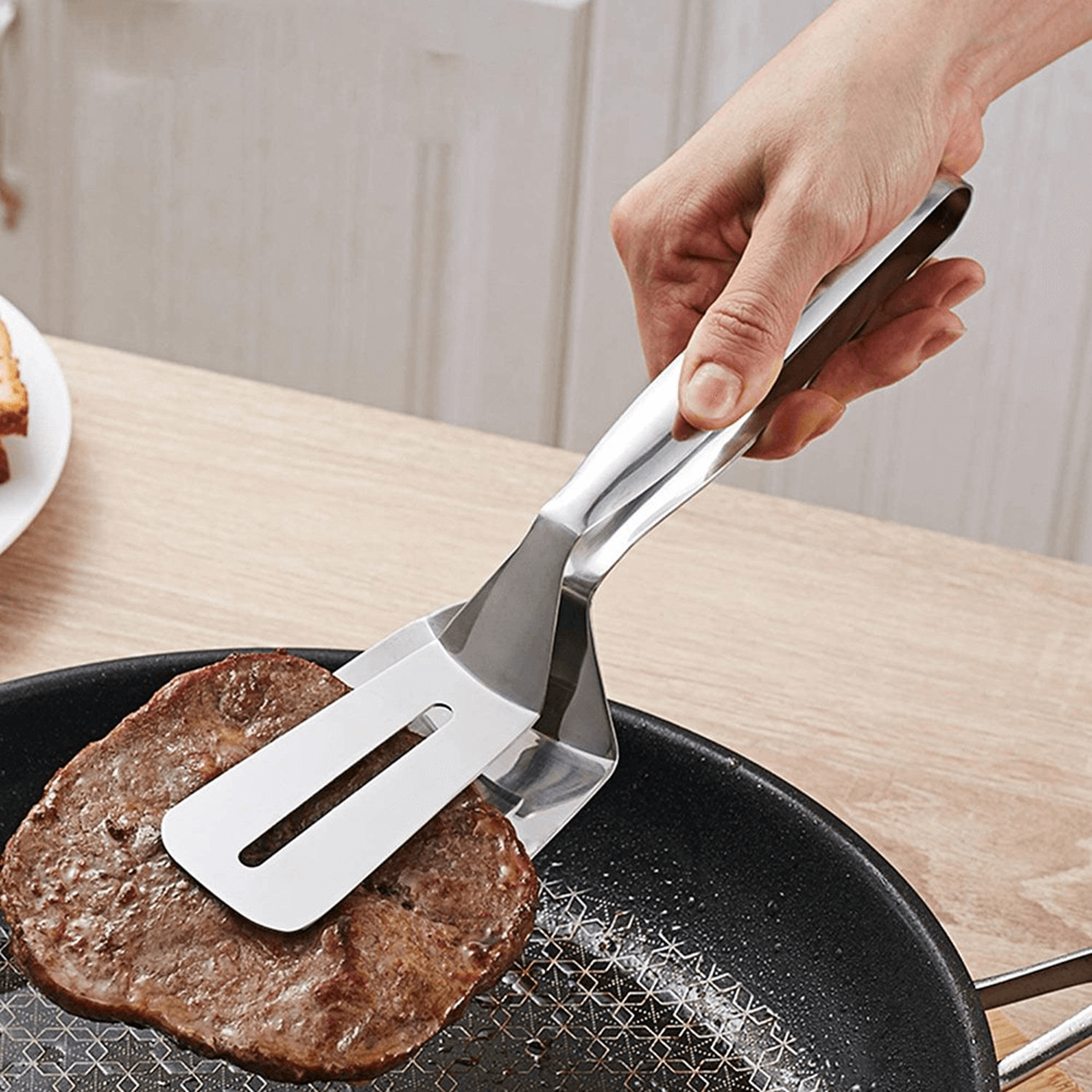 stainlesssteelbarbecueclamp1.png