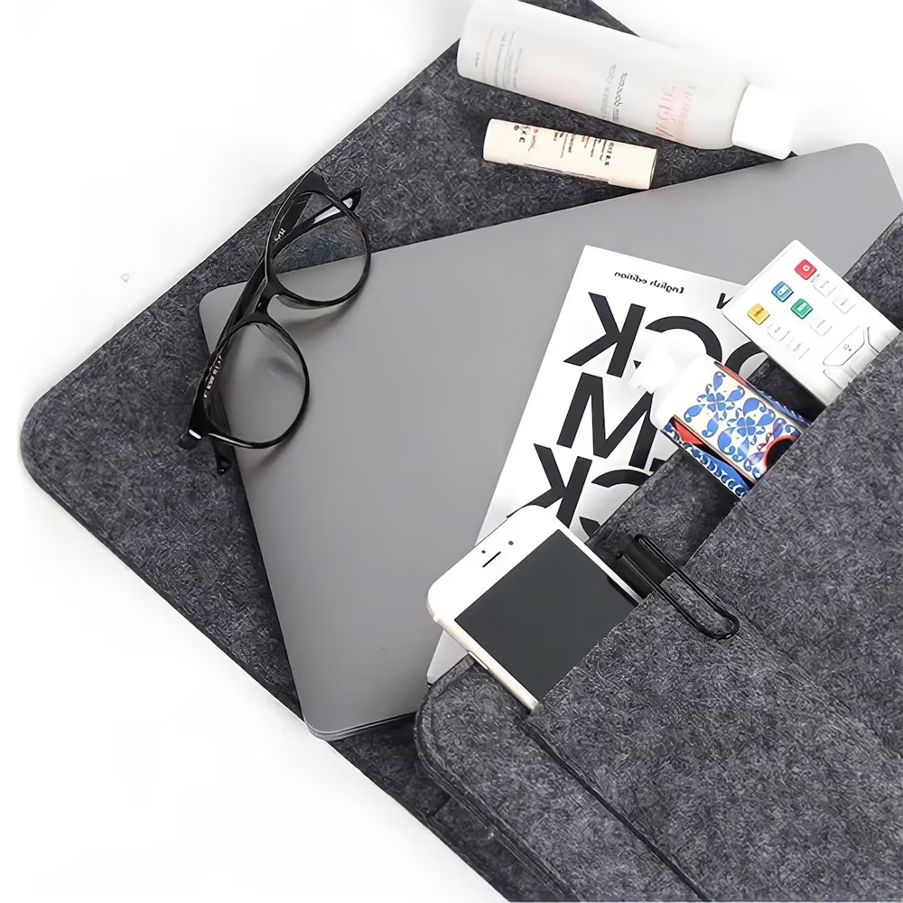 bedsidestoragebagwithpocketshangingorganizer3.png