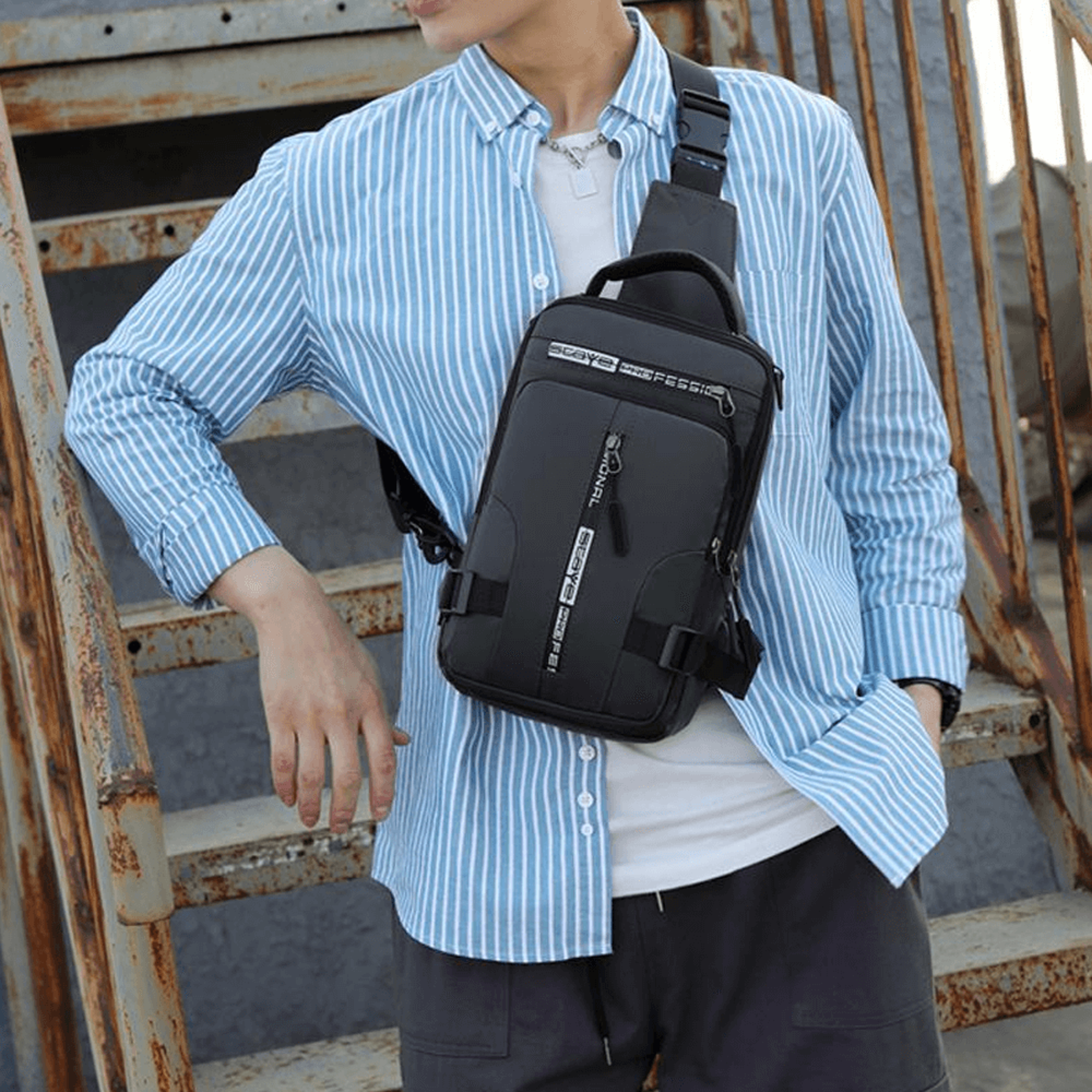 outdoor crossbody bag for men & women