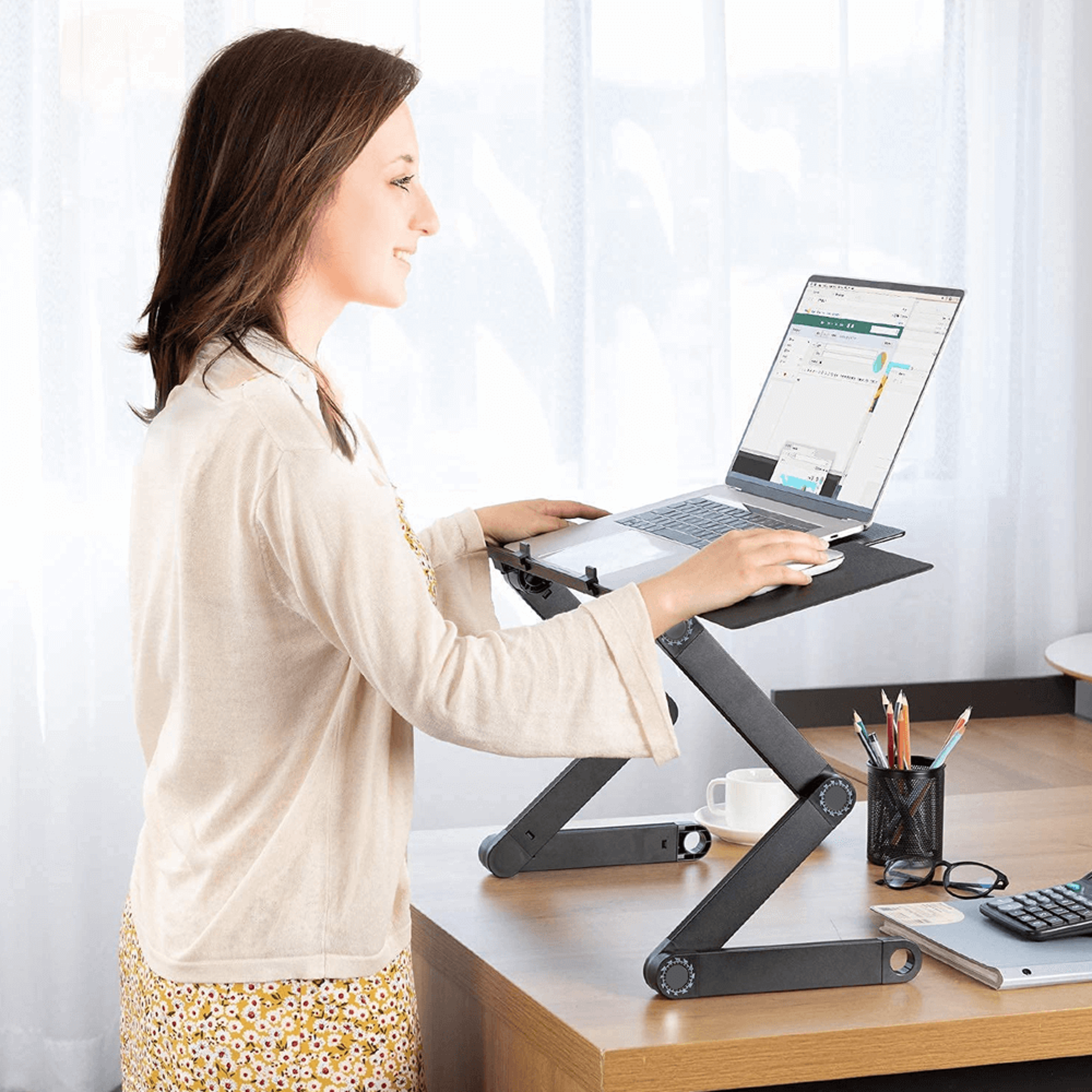 adjustable portable laptop stand with detachable mouse pad