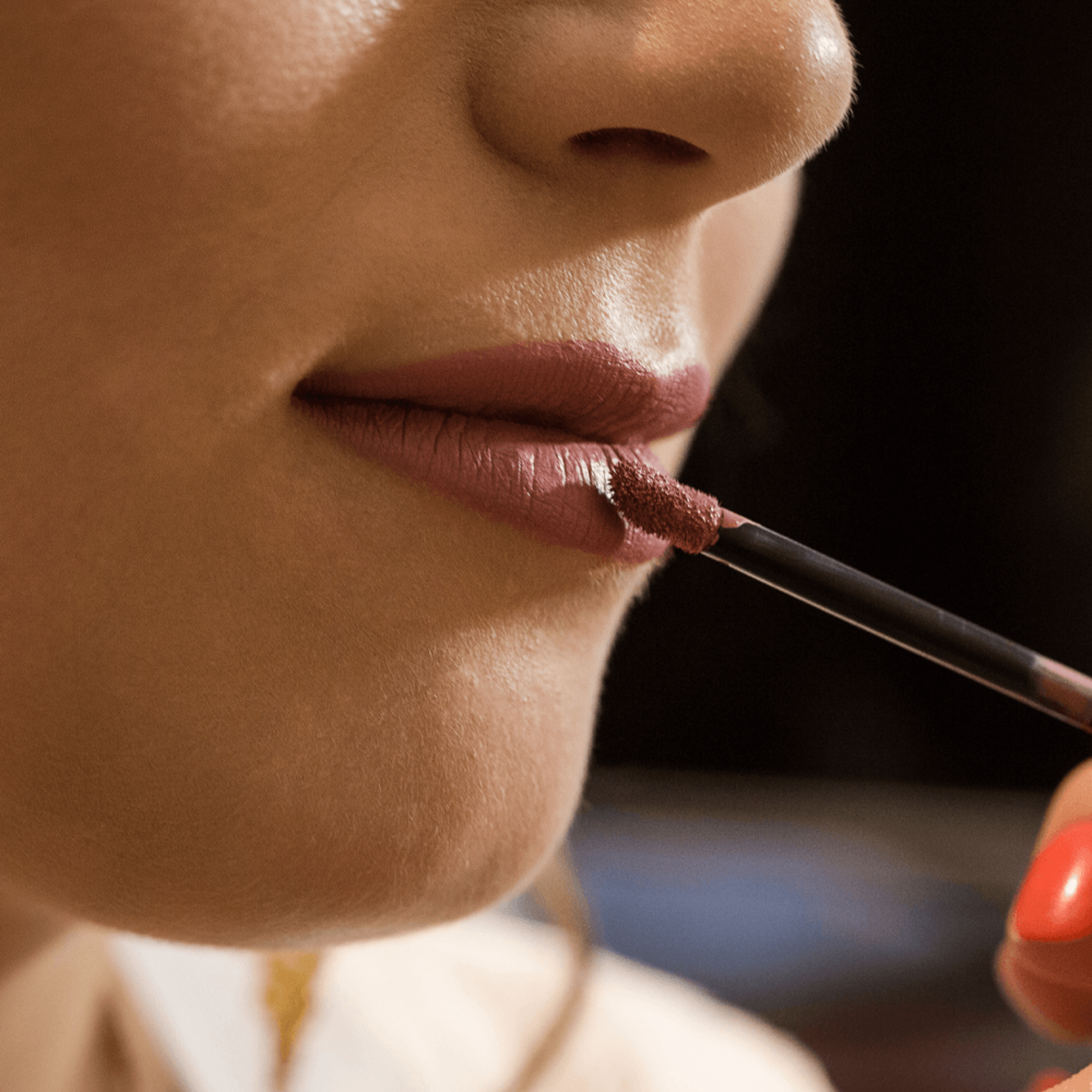 waterproofcreamlipstickin12stunningshades2.png