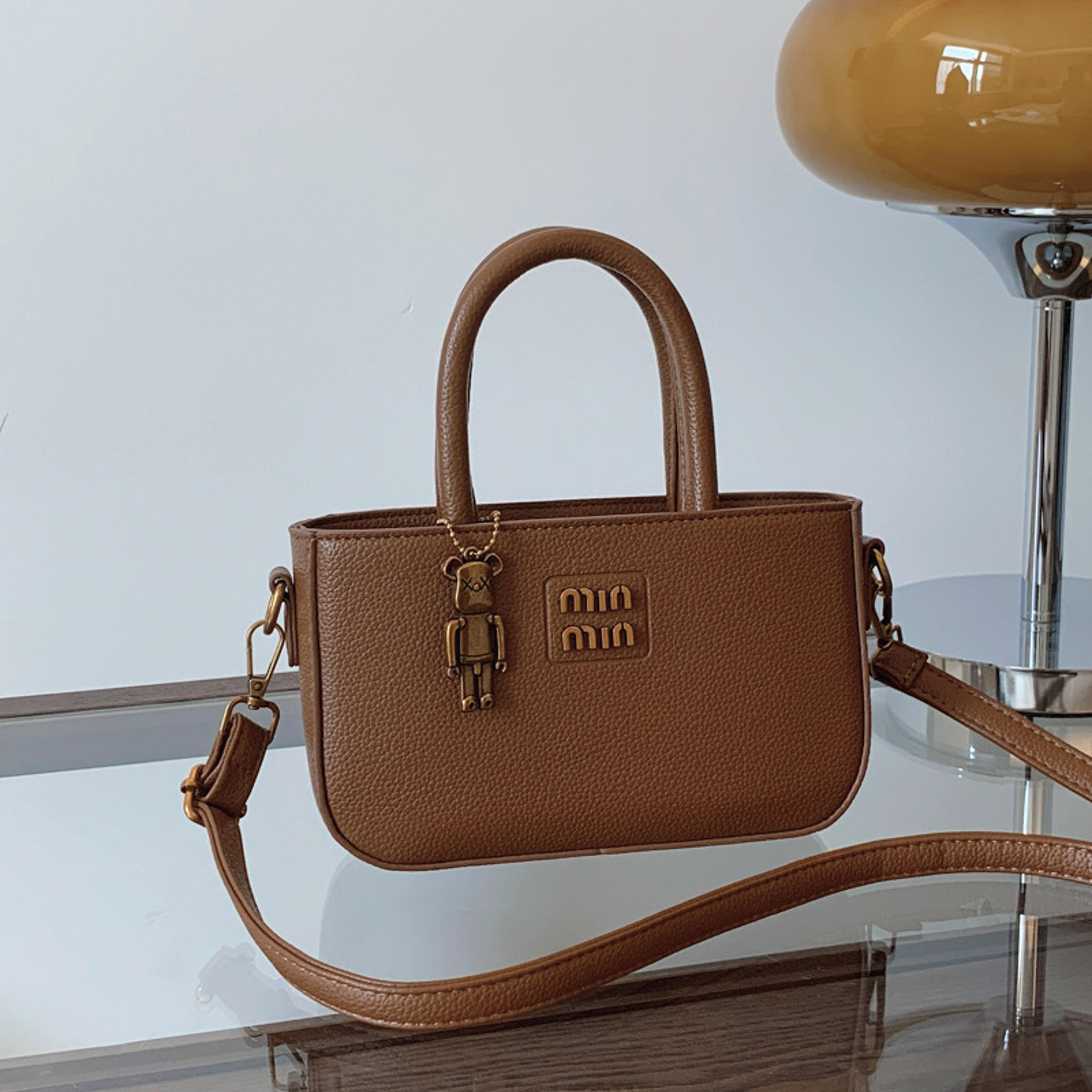 Trendy Womens Small Square Crossbody Bag Luxury Minimalist Shoulder Bag For Mobile Phone  Essential 5