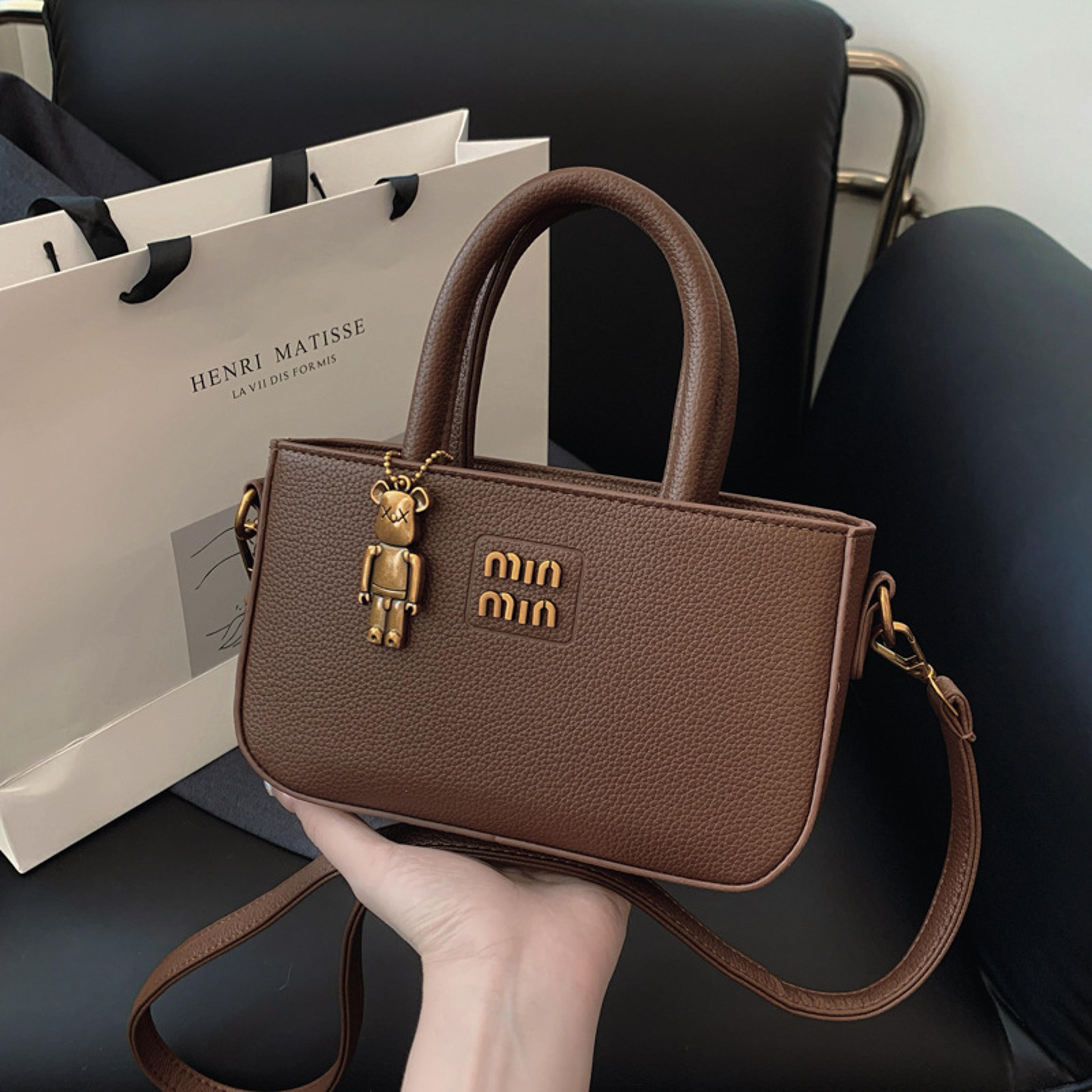 Trendy Womens Small Square Crossbody Bag Luxury Minimalist Shoulder Bag For Mobile Phone  Essential 6