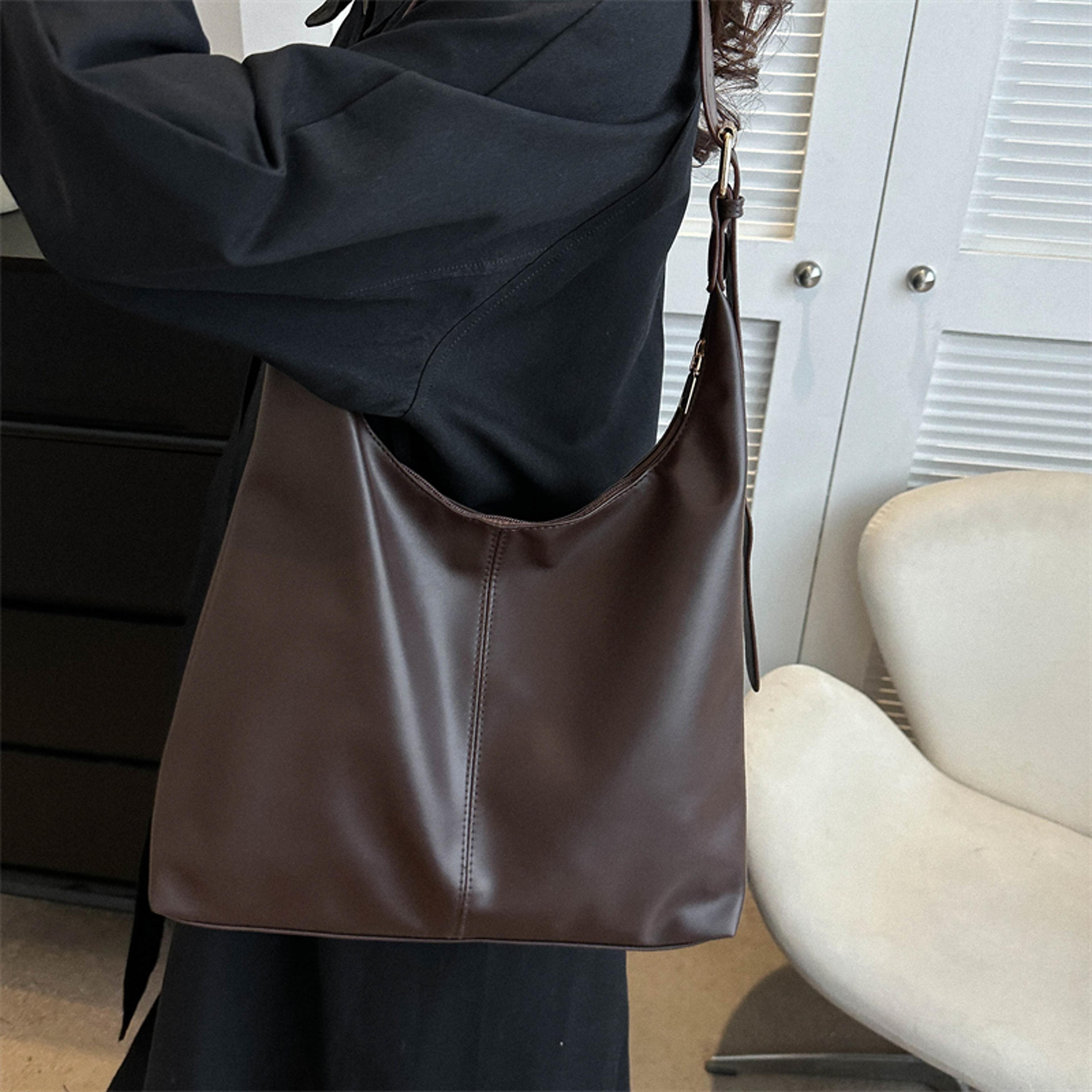 Trendy Casual Soft PU Womens Handbag Large Capacity Shoulder Bag For Commute  Shopping Retro Tote D 0