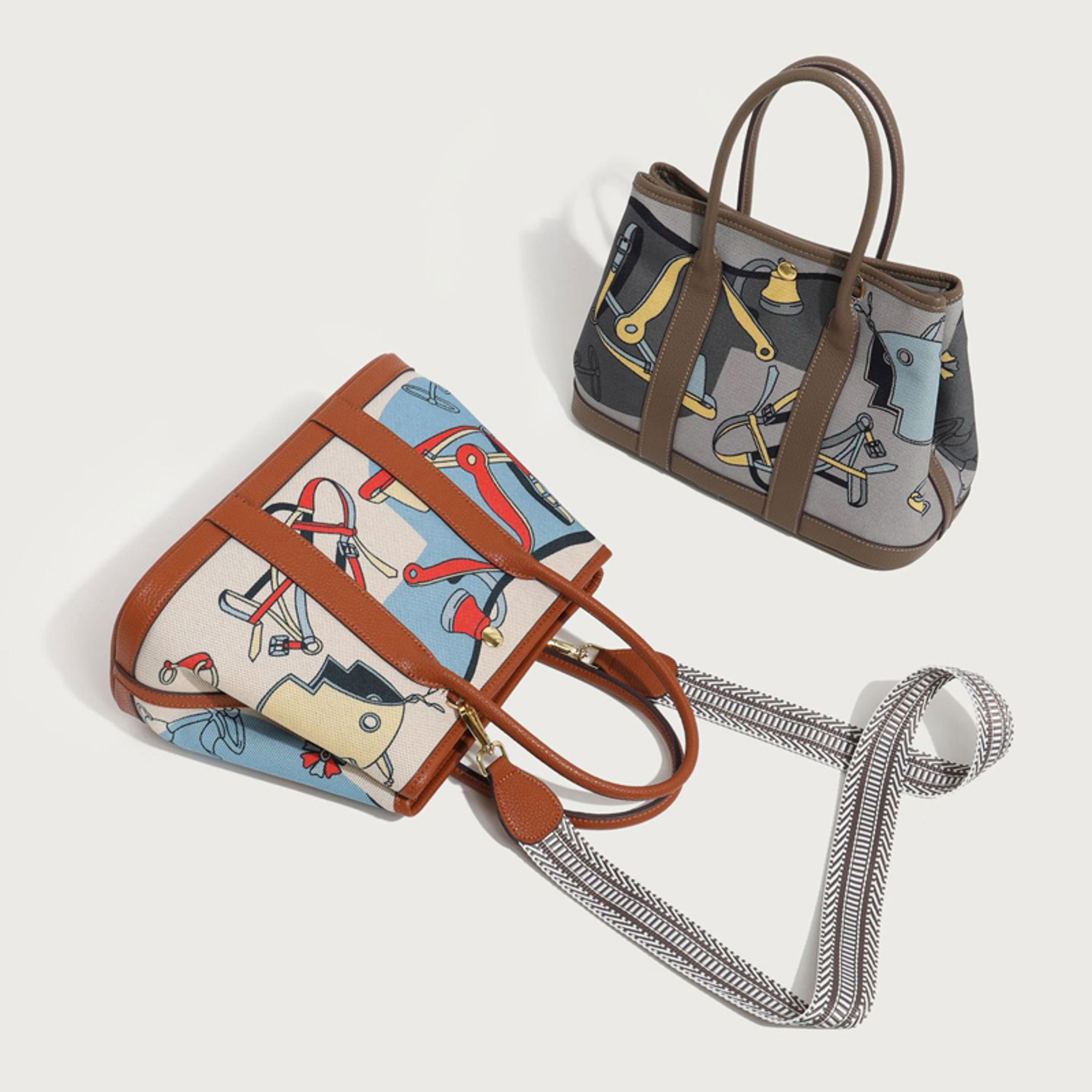 Graffiti Canvas Patchwork Womens Tote Bag Stylish Large Capacity Crossbody Handbag For Everyday Use 4