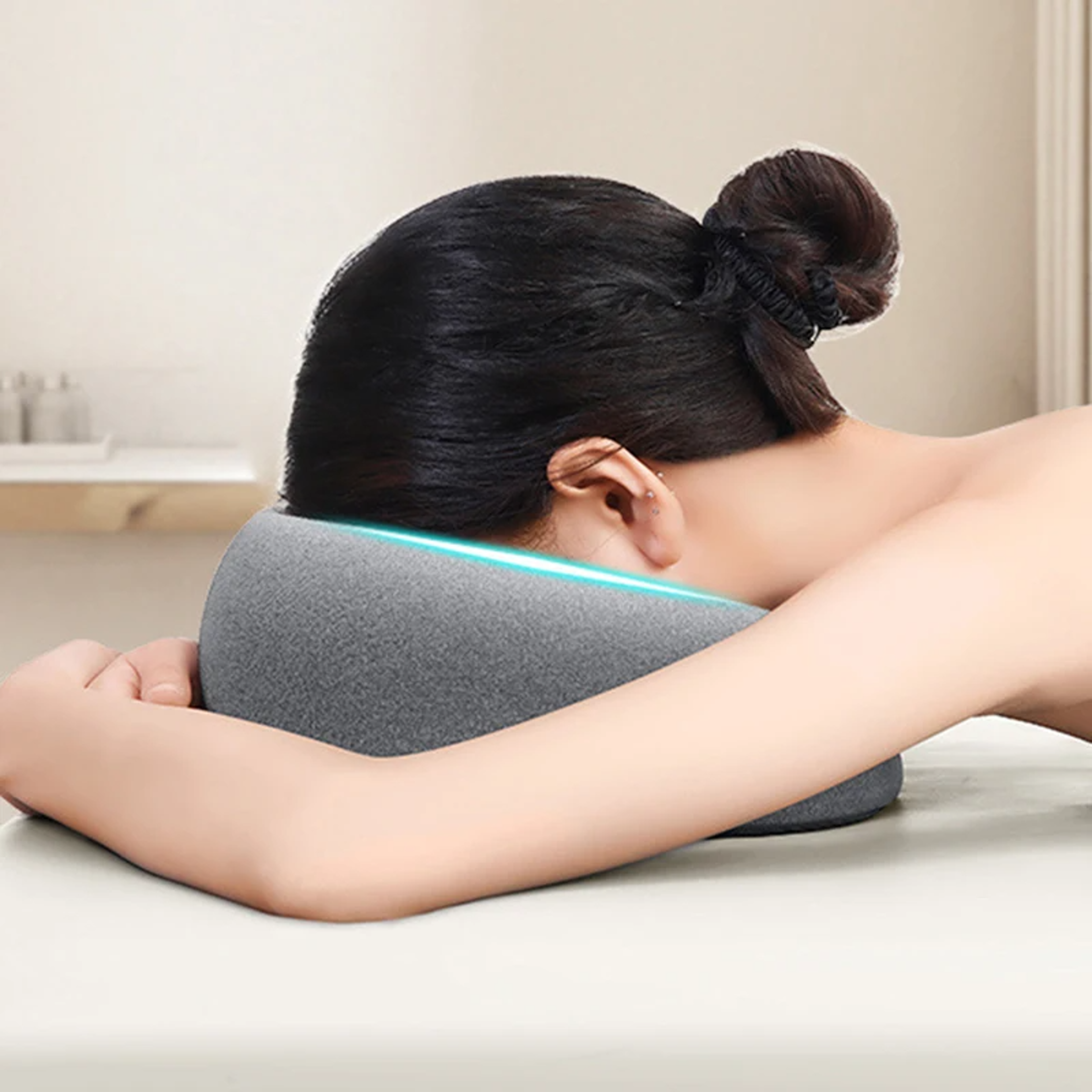 Ergonomic Face Down Pillow With Memory Foam Comfort  Support For Massage And Beauty Salons 1