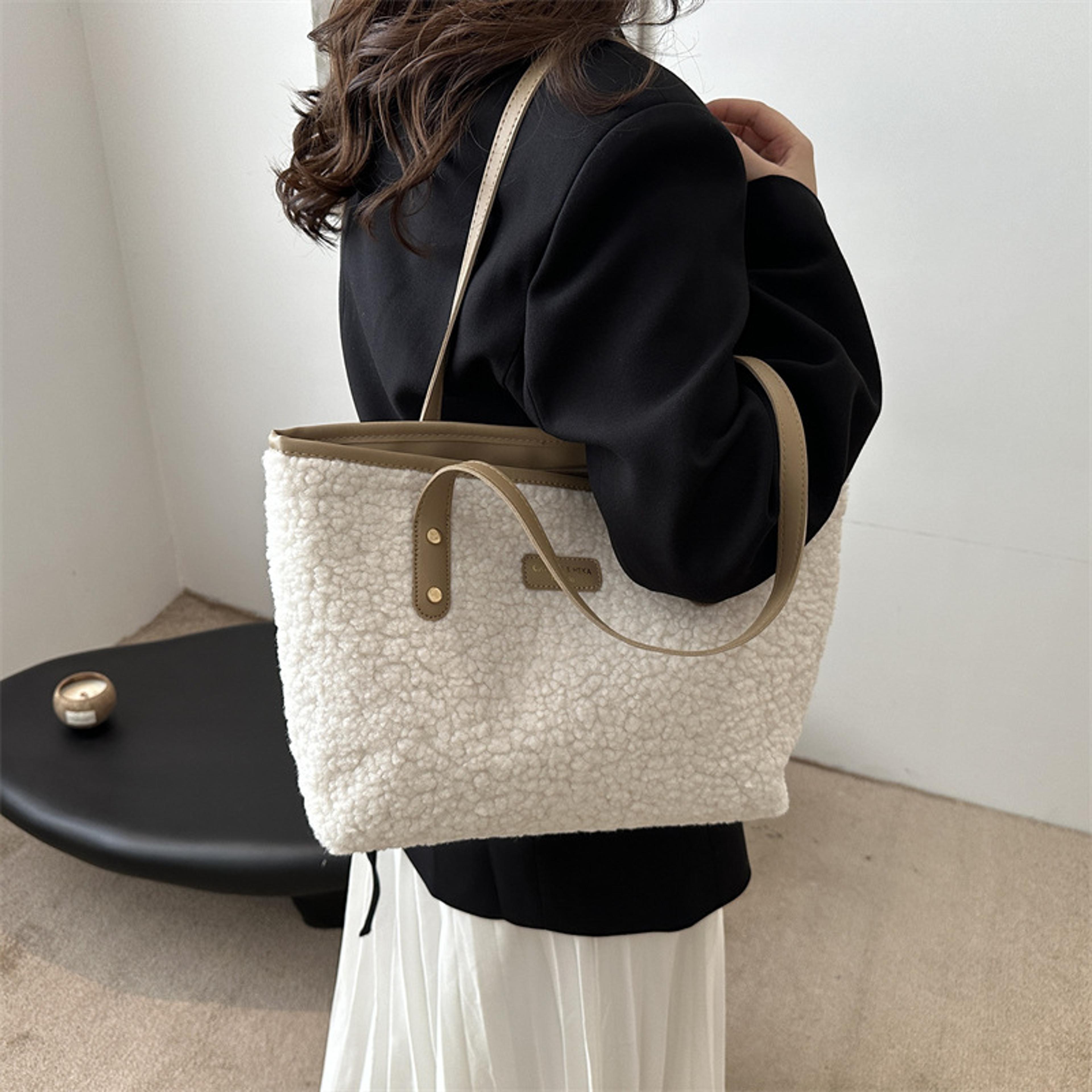 Soft Handbag Large Capacity Fall Winter Shoulder Bag For Women Stylish Lamb Wool Tote With Zipper C 1