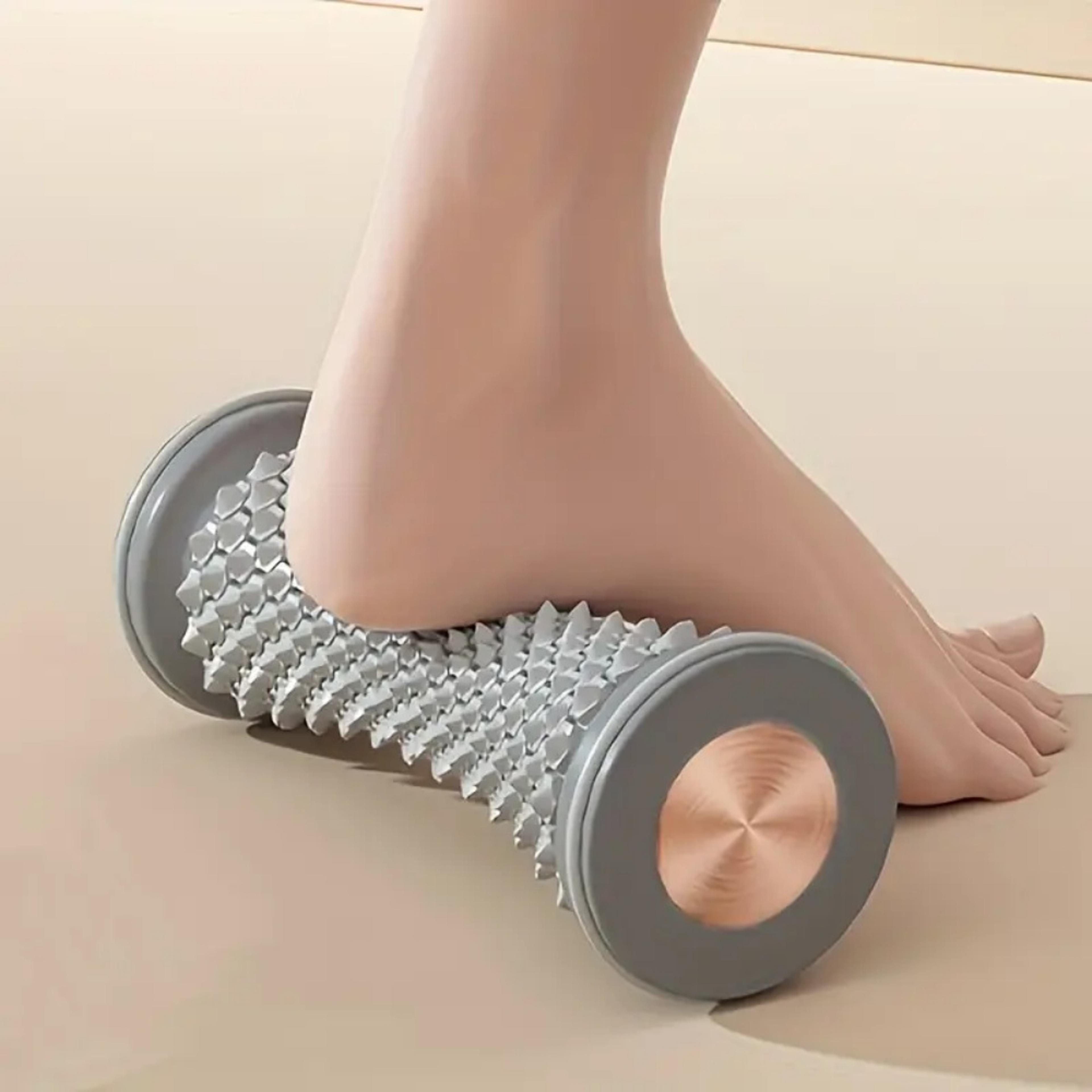 ergonomic foot massage roller plantar fascia & muscle relief