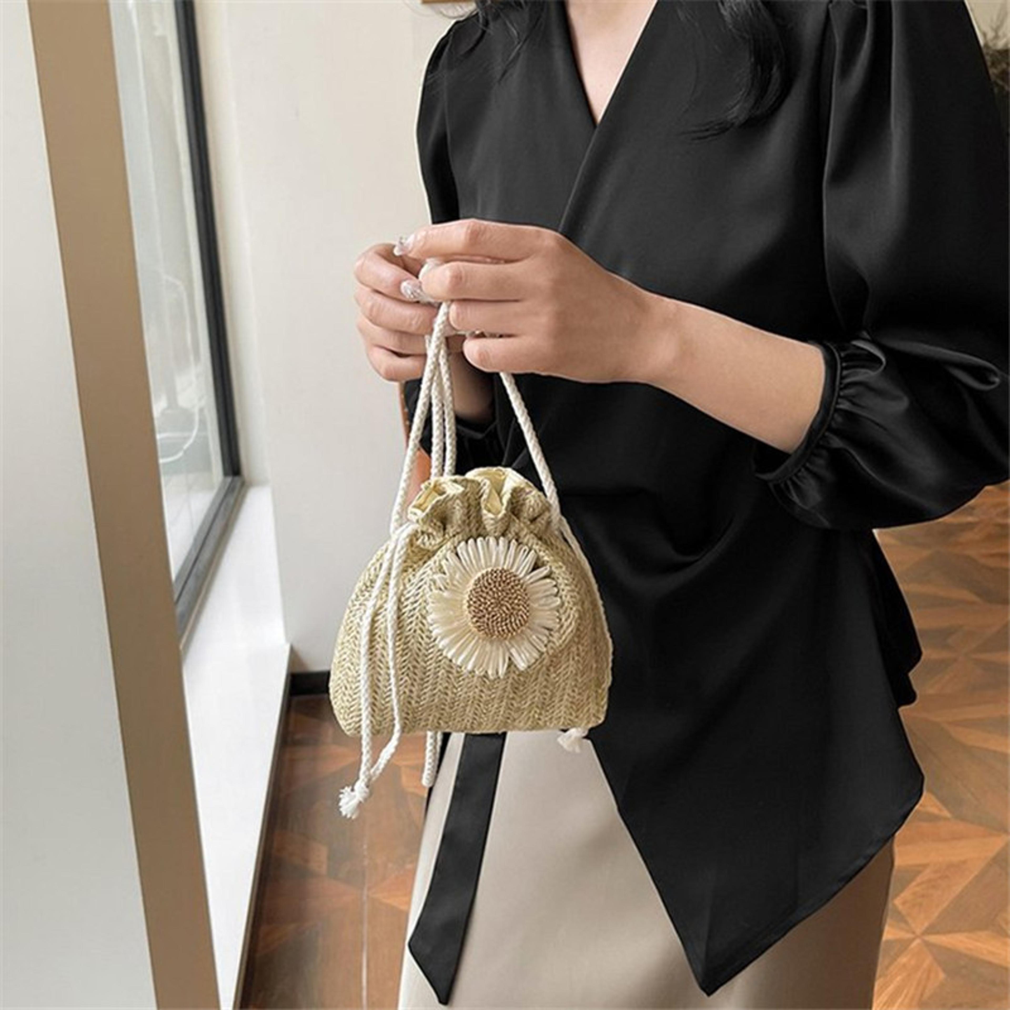 Summer Straw Drawstring Mini Bucket Shoulder Bag For Women 4