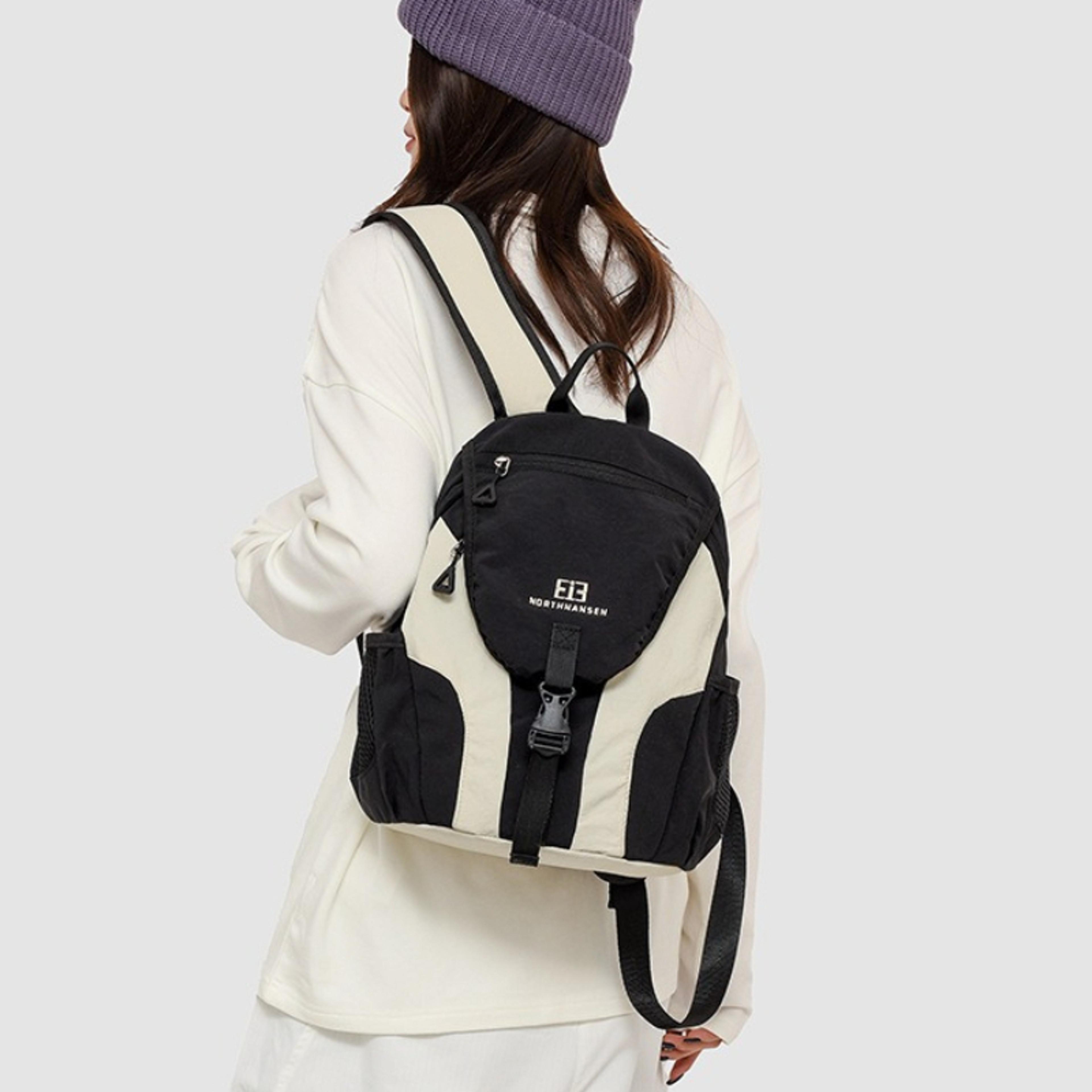 Color Block Lightweight Daypack With Mesh Side Pockets For Hiking Travel And Everyday Use 1