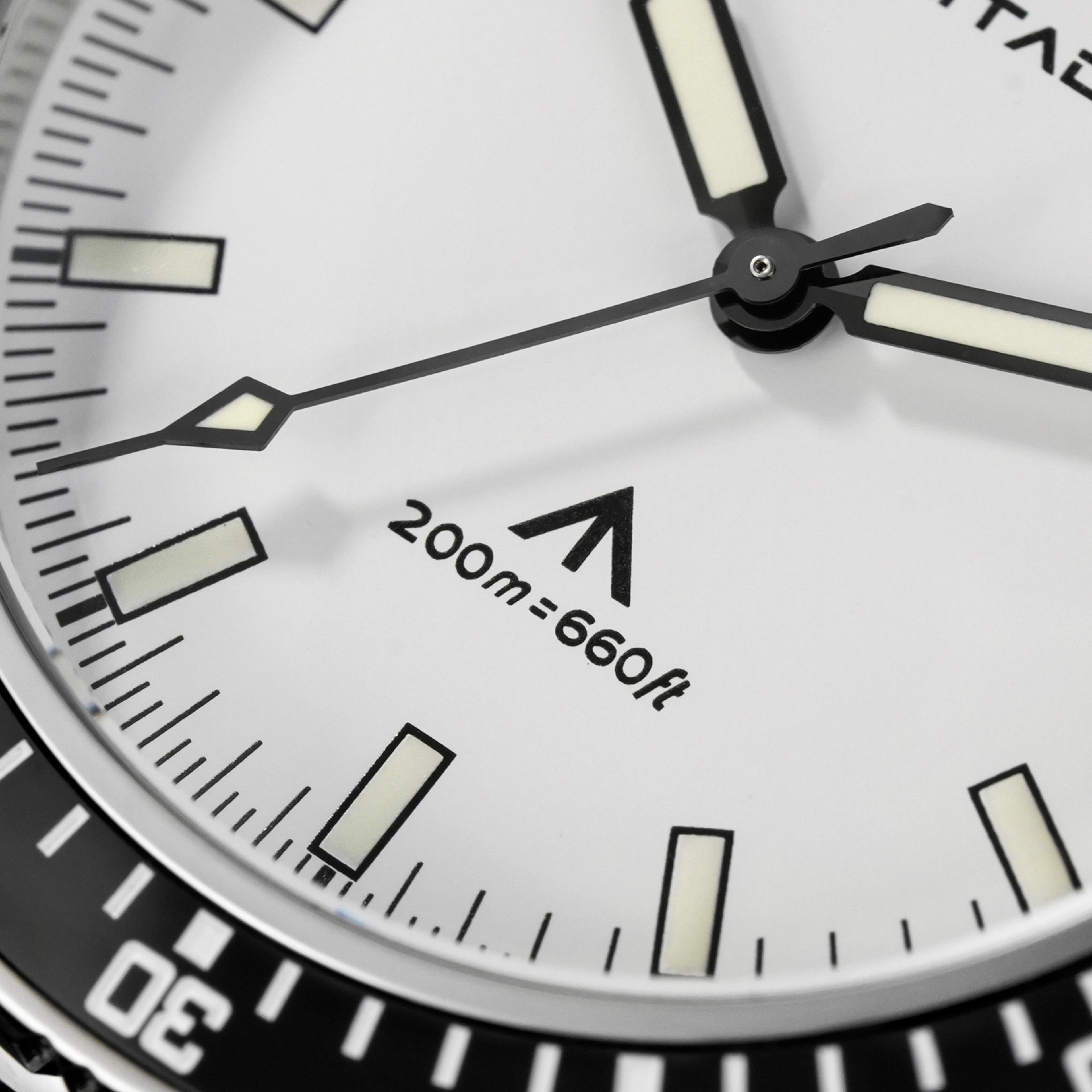 Sapphire Crystal Waterproof Automatic Style Men Watch With Ceramic Bezel 4