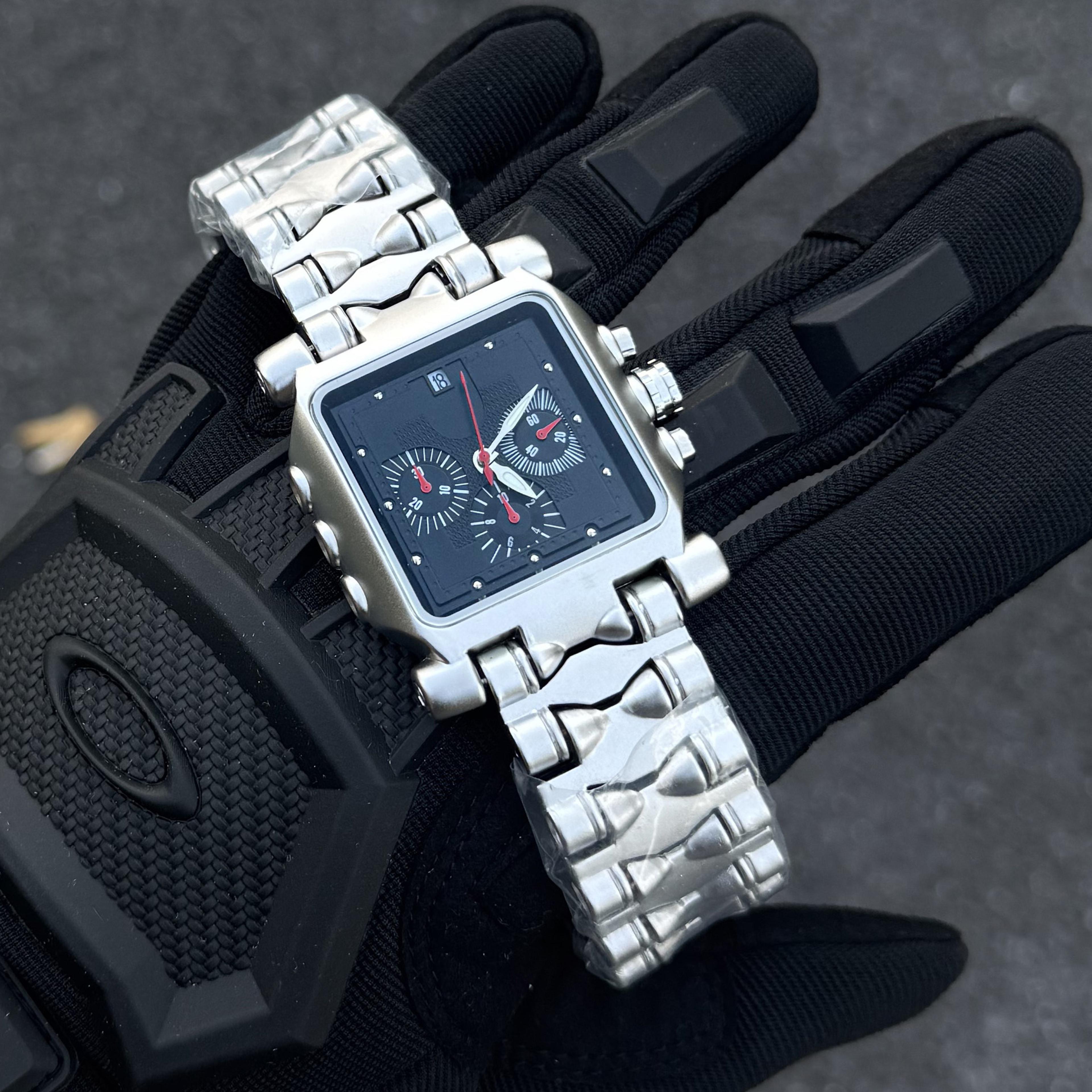 Multifunction Quartz Watch For Men Six Hand Large Dial Retro Statement Watch 12