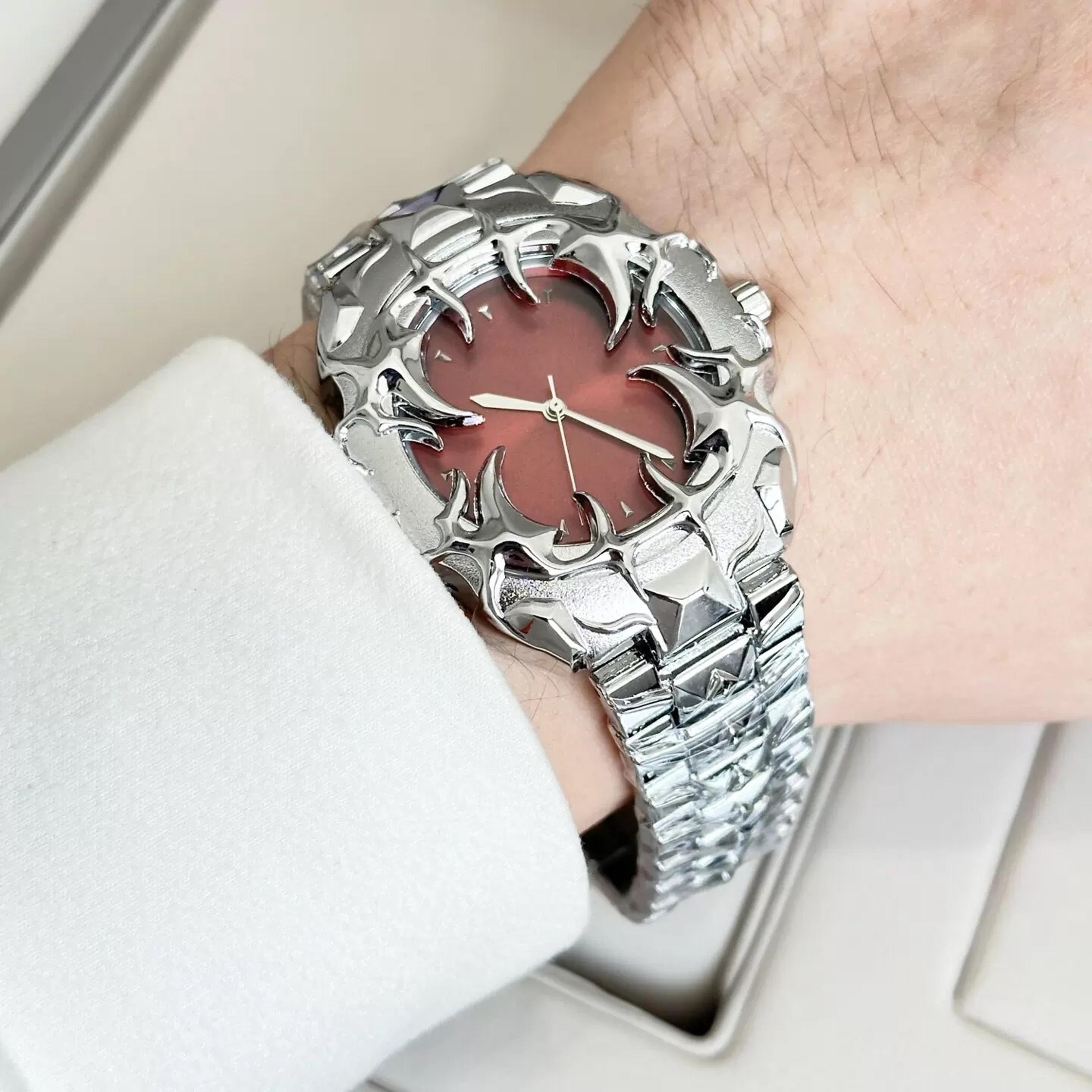 Devil Claw Mens Quartz Watch Gothic Steel Strap Statement Timepiece 10