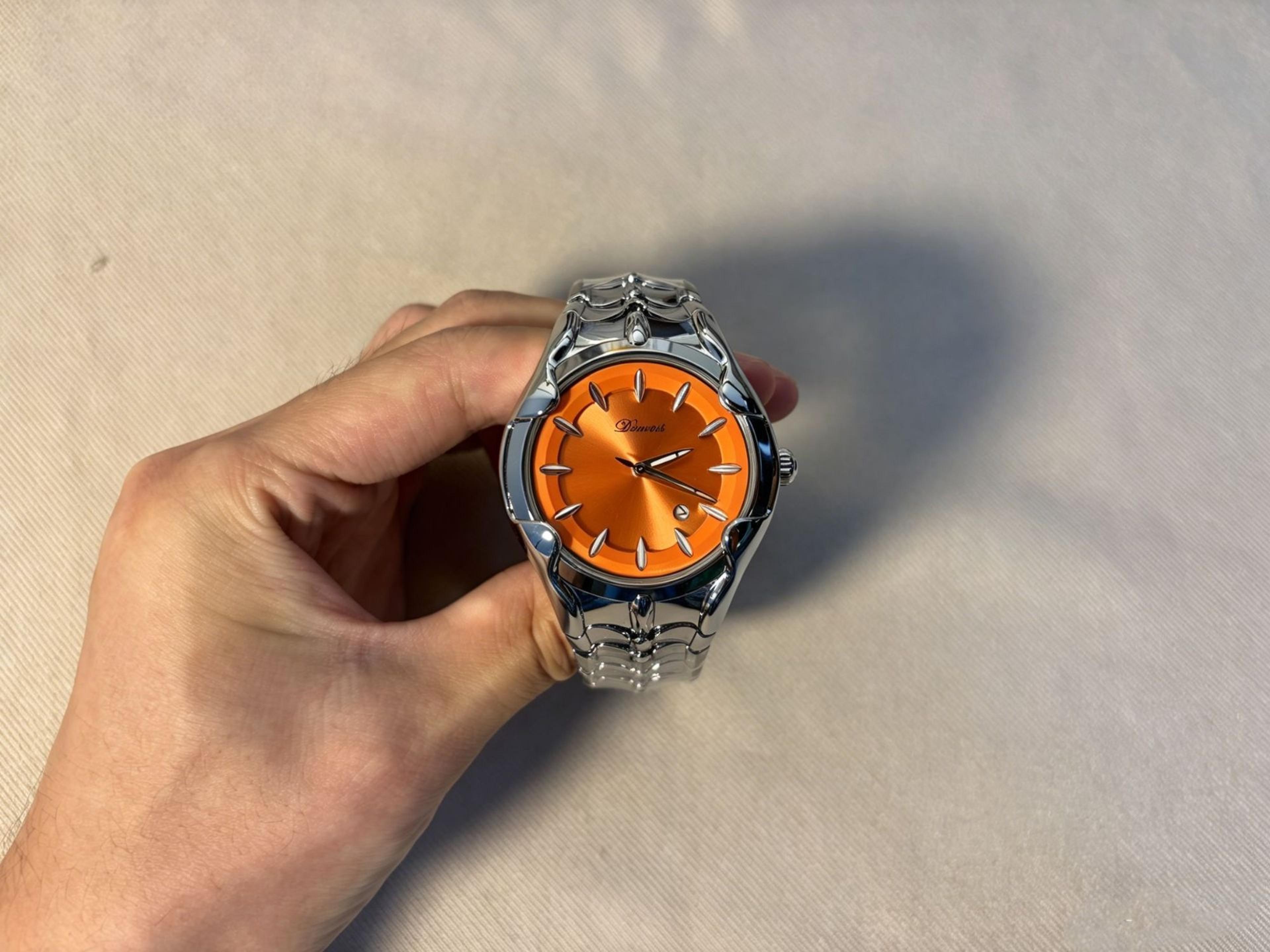 Devil Claw Quartz Watch Silver Retro Unisex Statement Watch 8