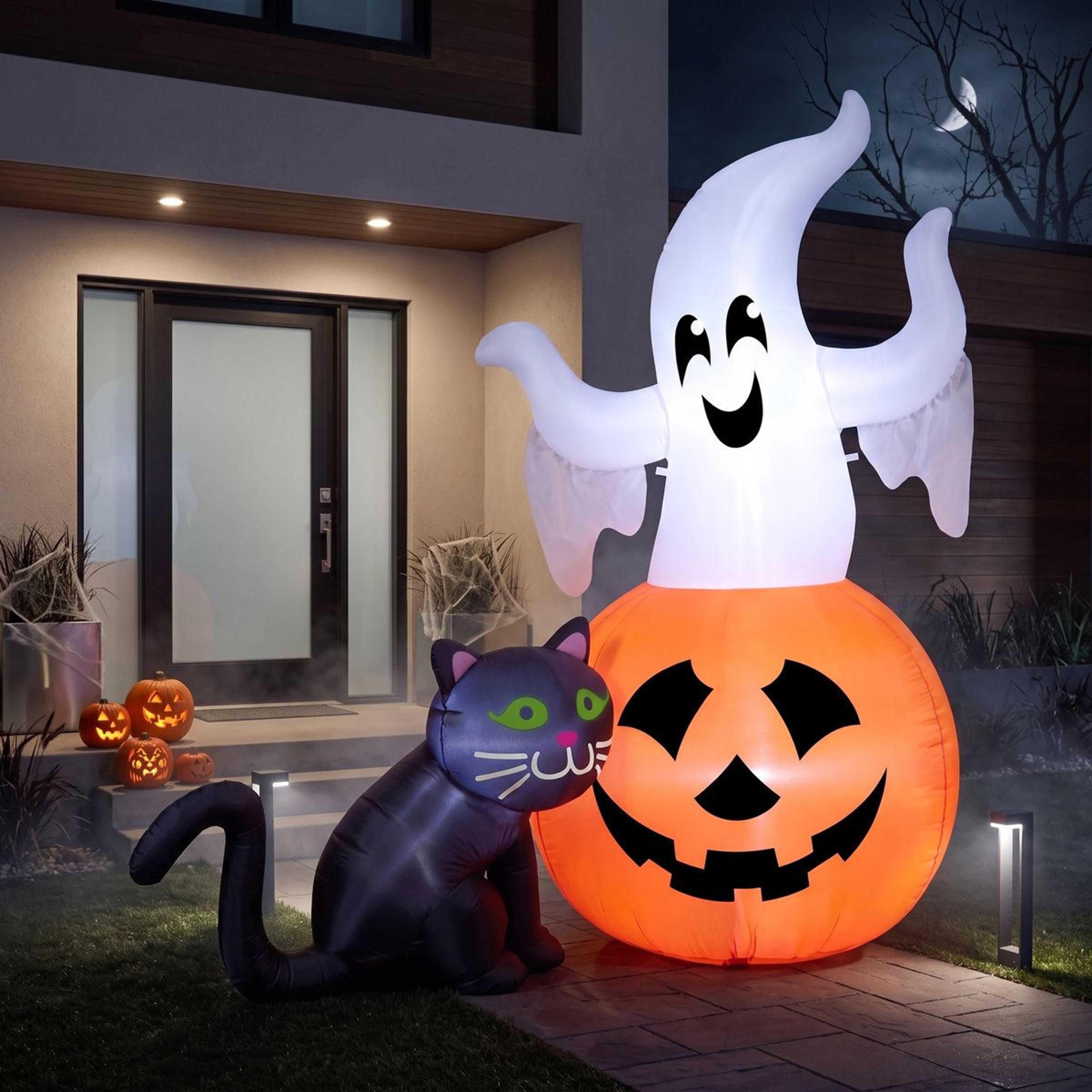 Halloween Ghost Inflatable Decoration With Pumpkin And Cat 1