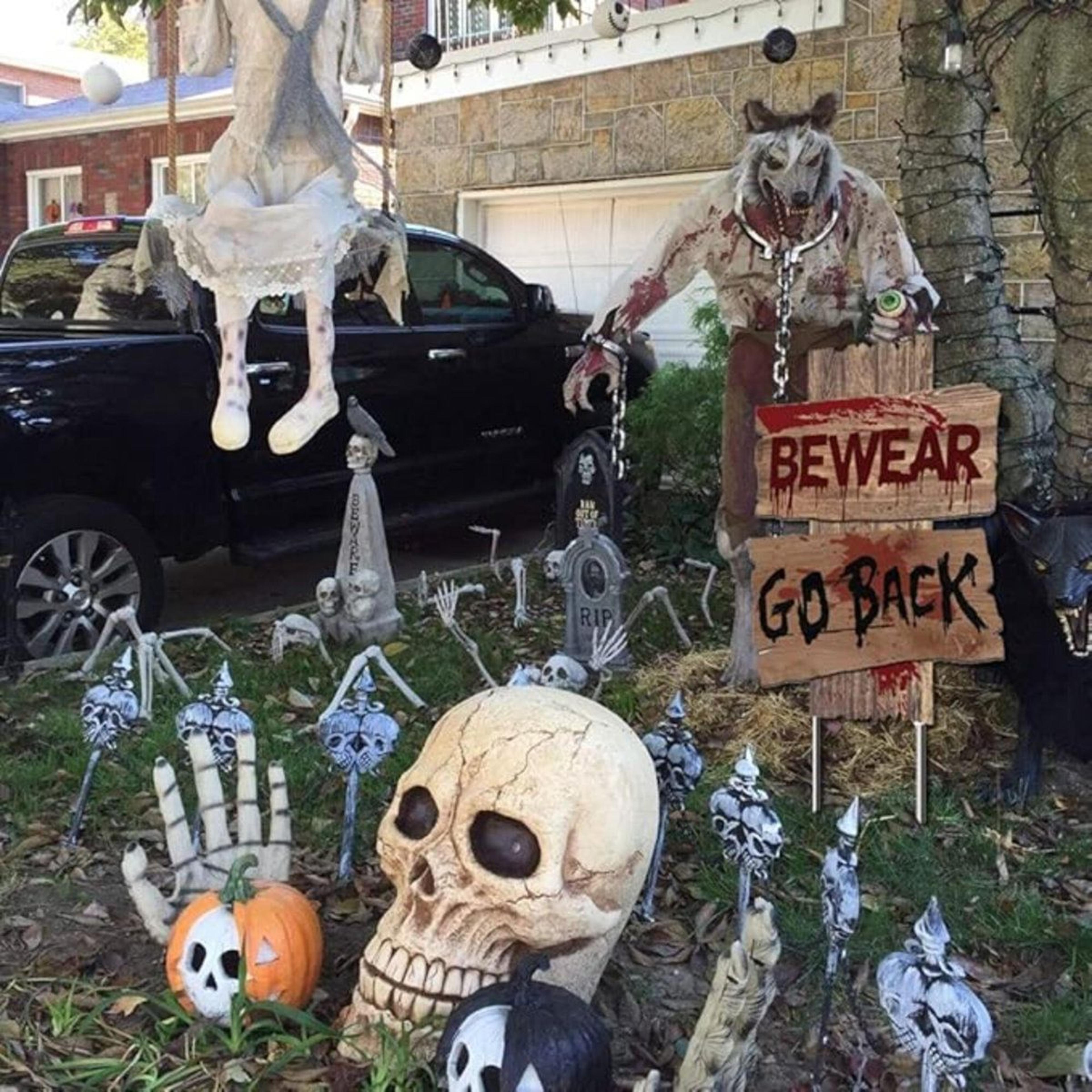 Halloween Zombie Vampire Yard Signs With Stakes 2