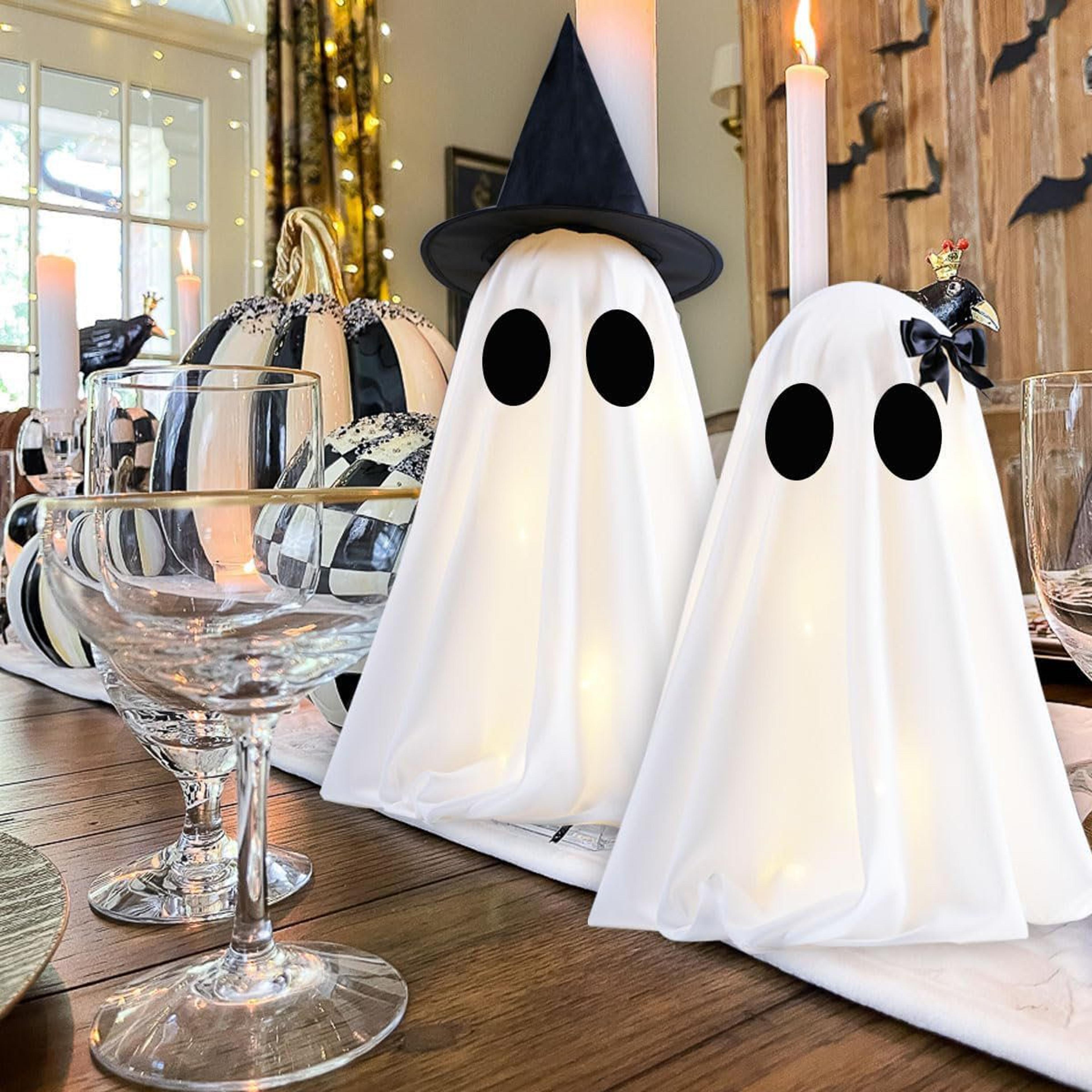 Light Up Halloween Ghost Decorations With LED Lights And Timer 3