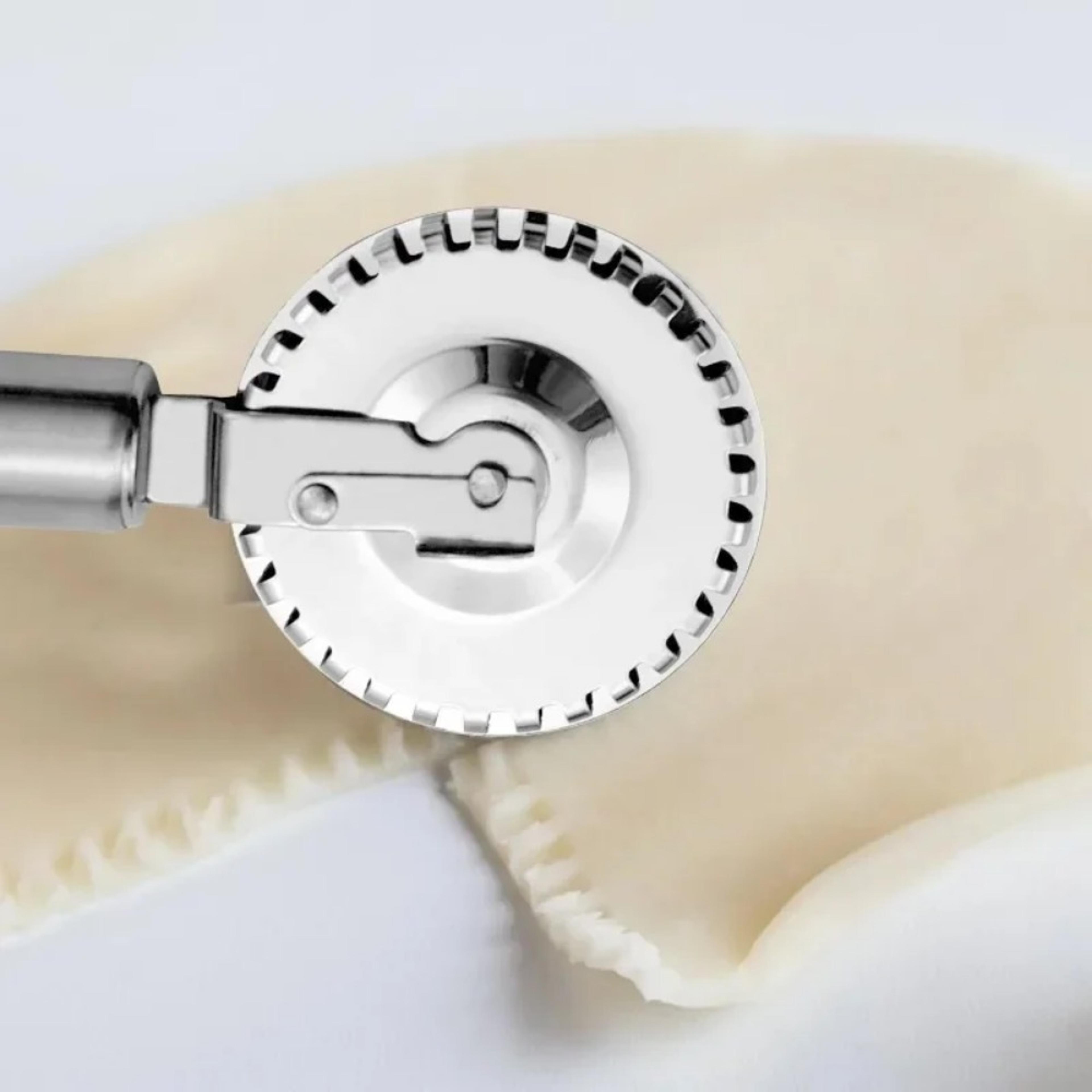 Dough Edge Pro Dumpling  Pastry Sealing Wheel Cutter 3