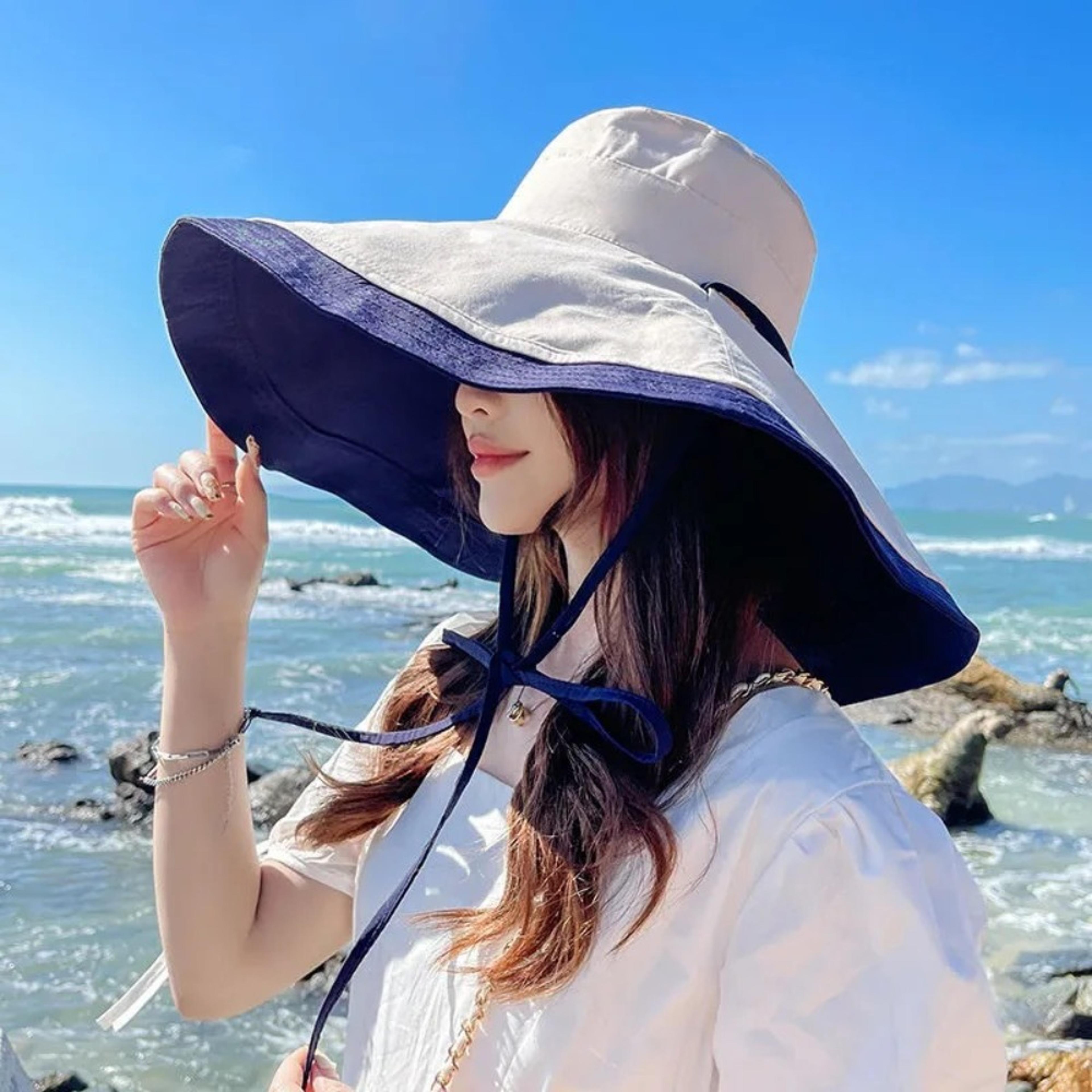 Reversible Wide Brim Sun Protection Hat For Women Foldable UV Travel Bucket Hat 5