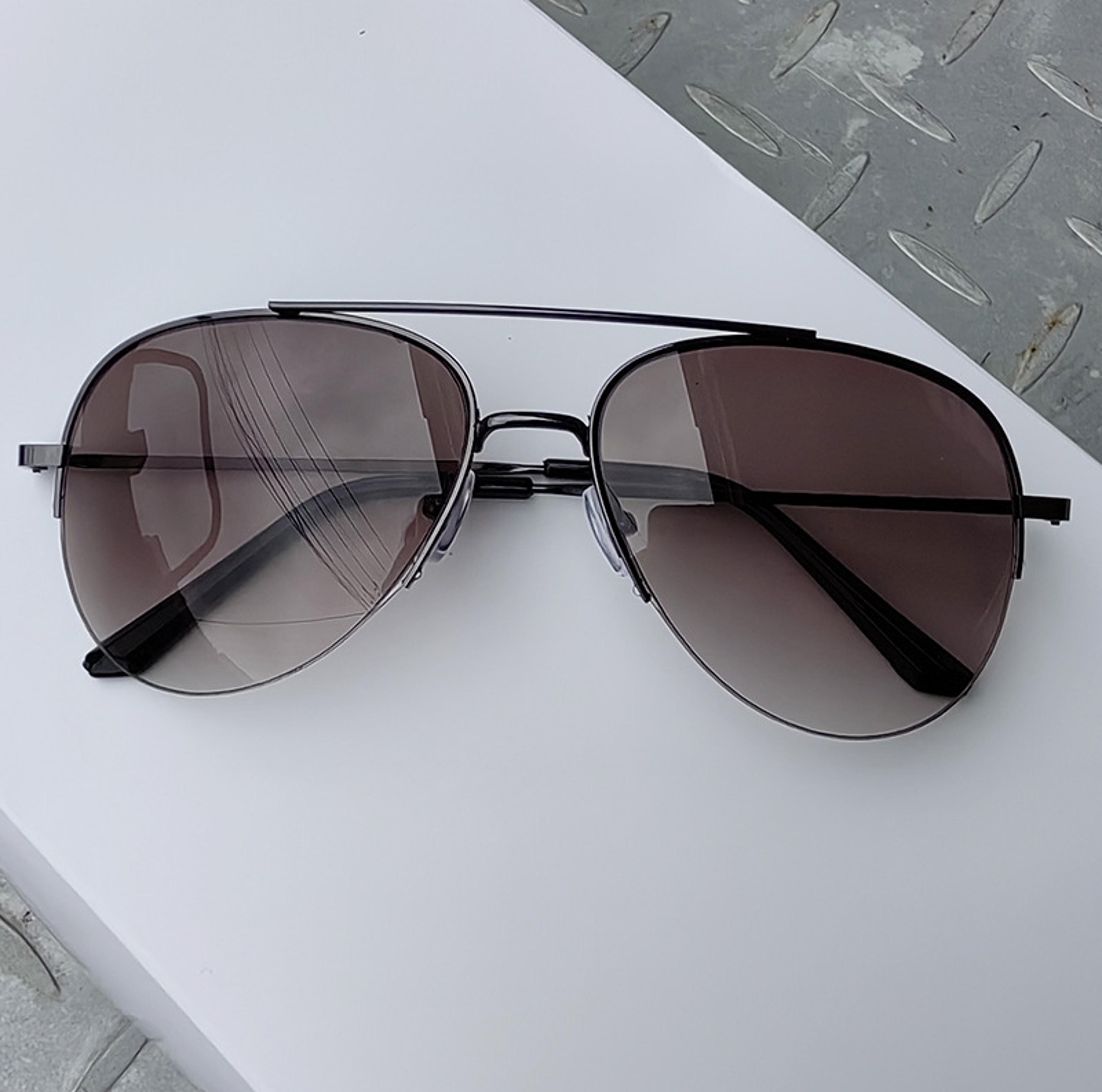 SportLux Metal Frame Fashion Glasses With Anti Reflective Lenses For Men  Women 3