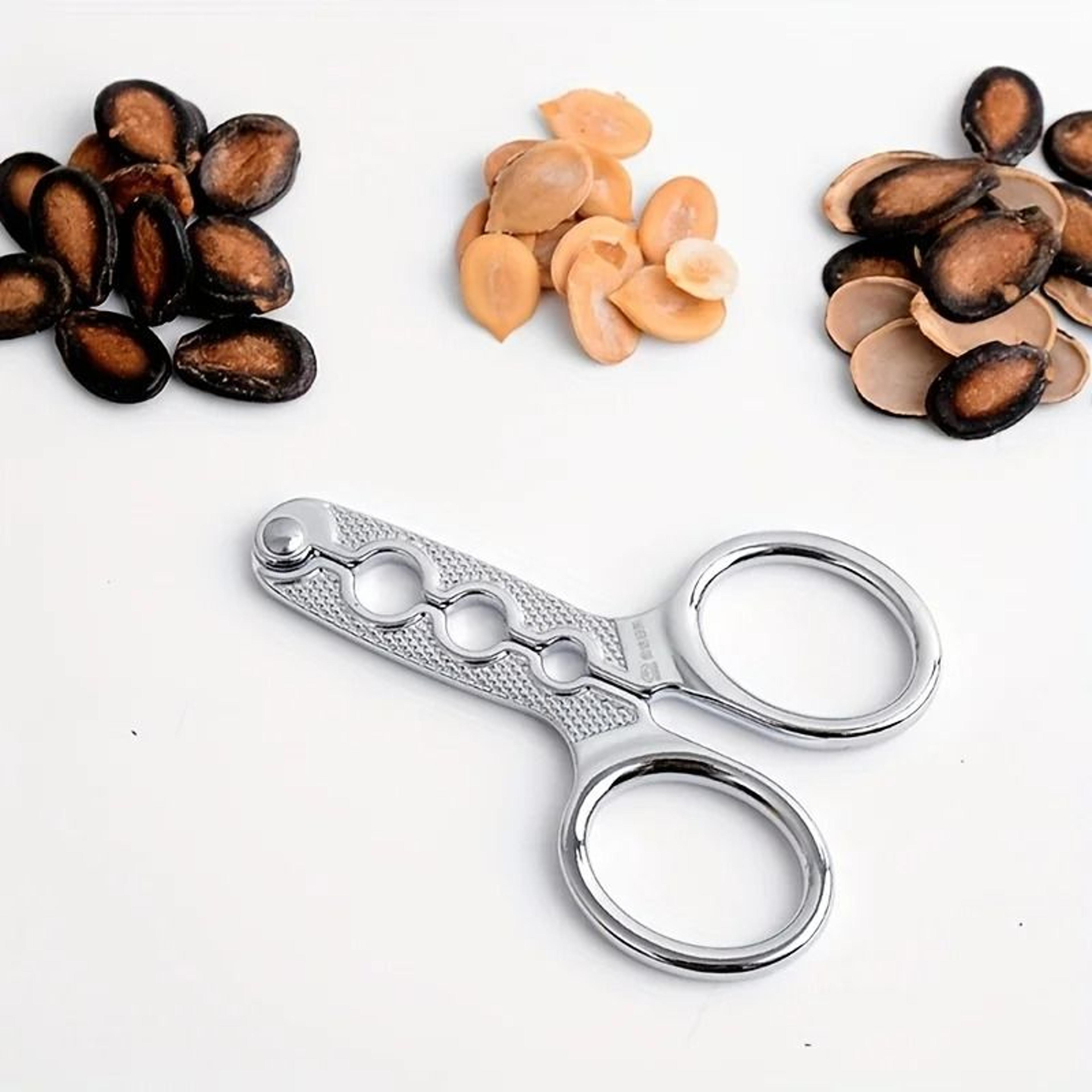 Reliable Nut Opener for Pine Nuts